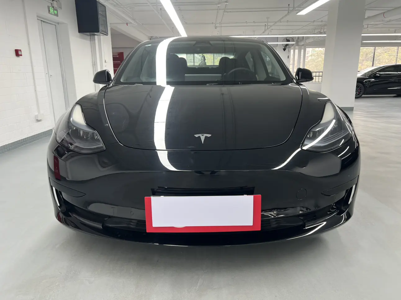 Tesla Model 3  из Китая