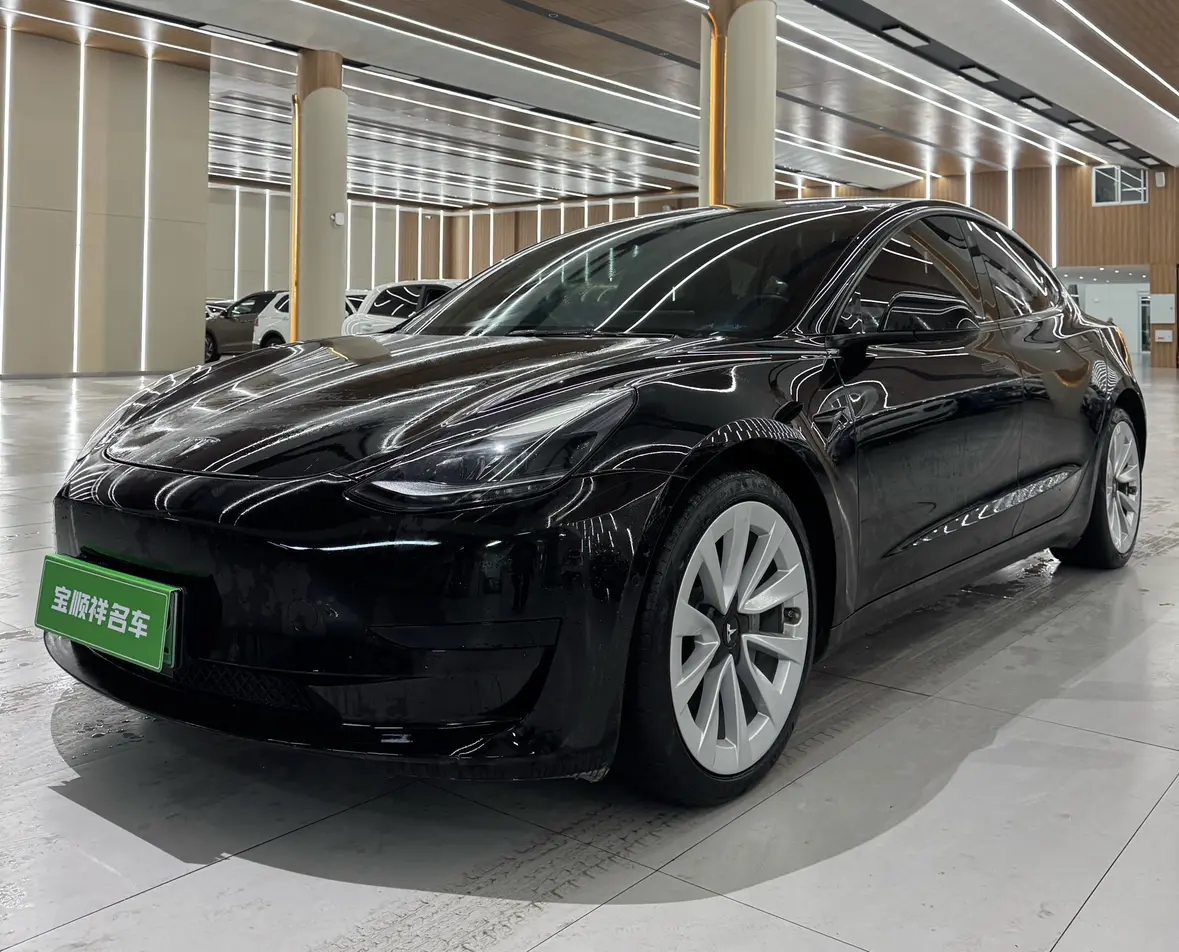 Tesla Model 3  из Китая