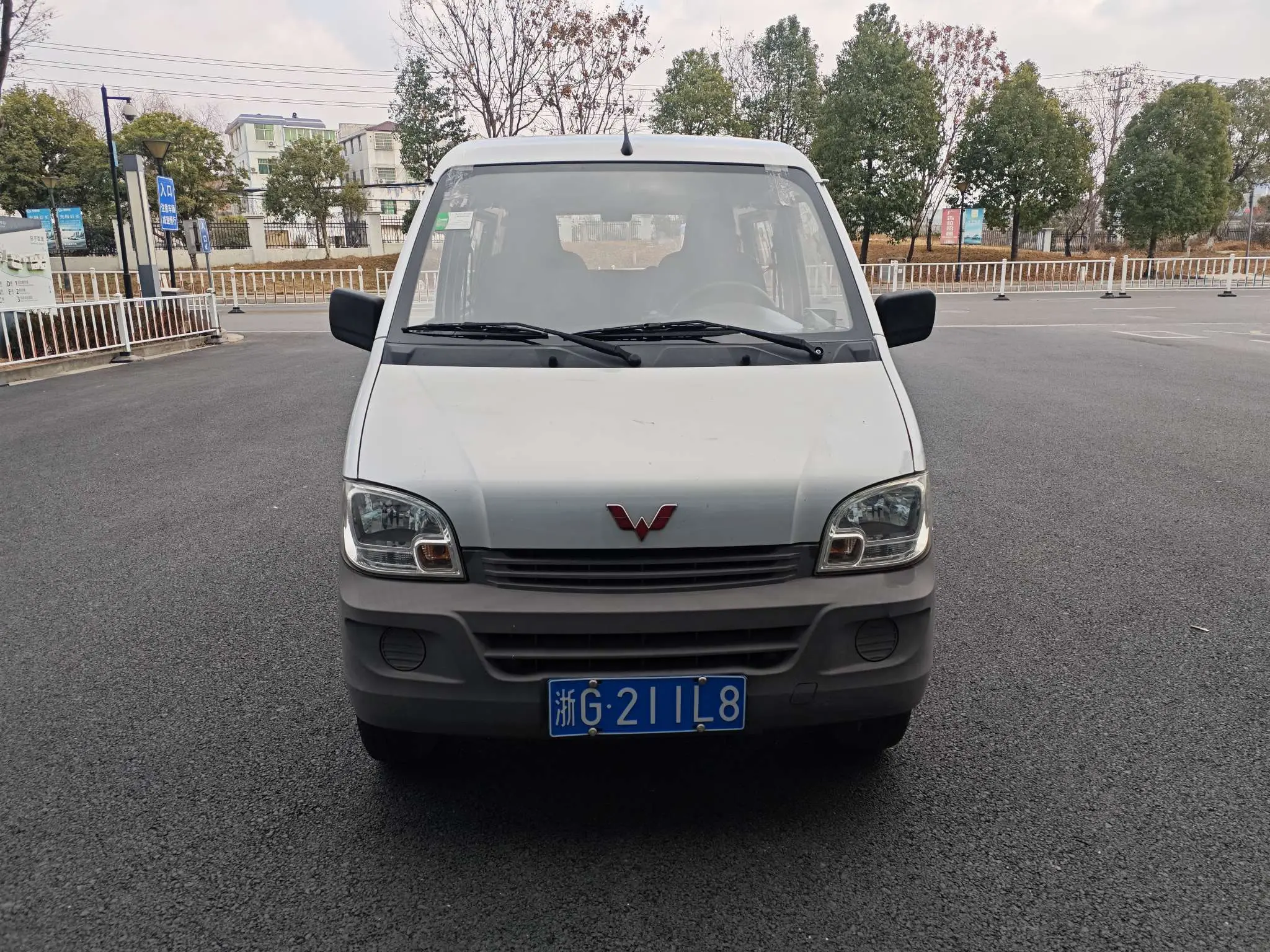 Wuling light  из Китая