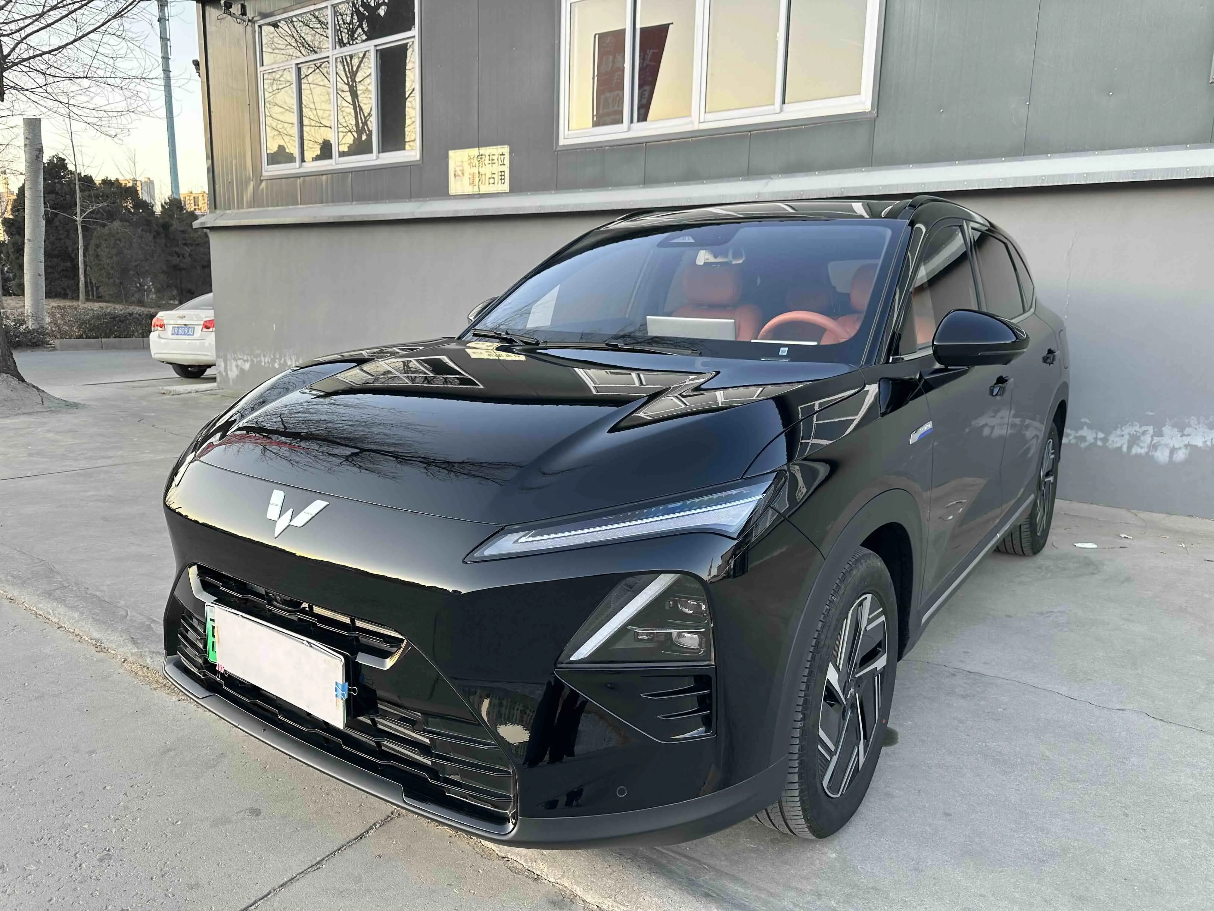 Wuling Starlight S PHEV  из Китая