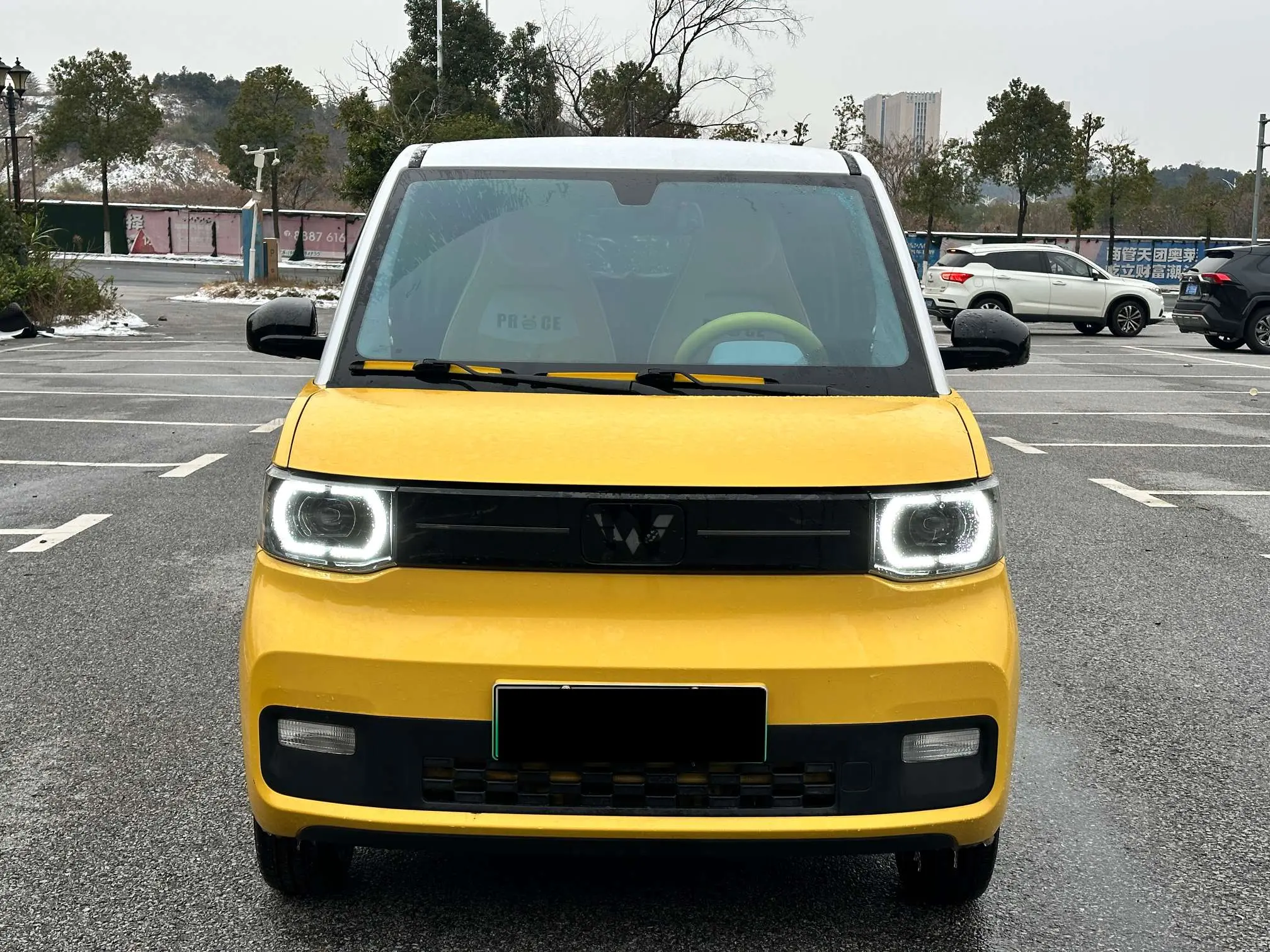 Wuling Hongguang MINIEV  из Китая