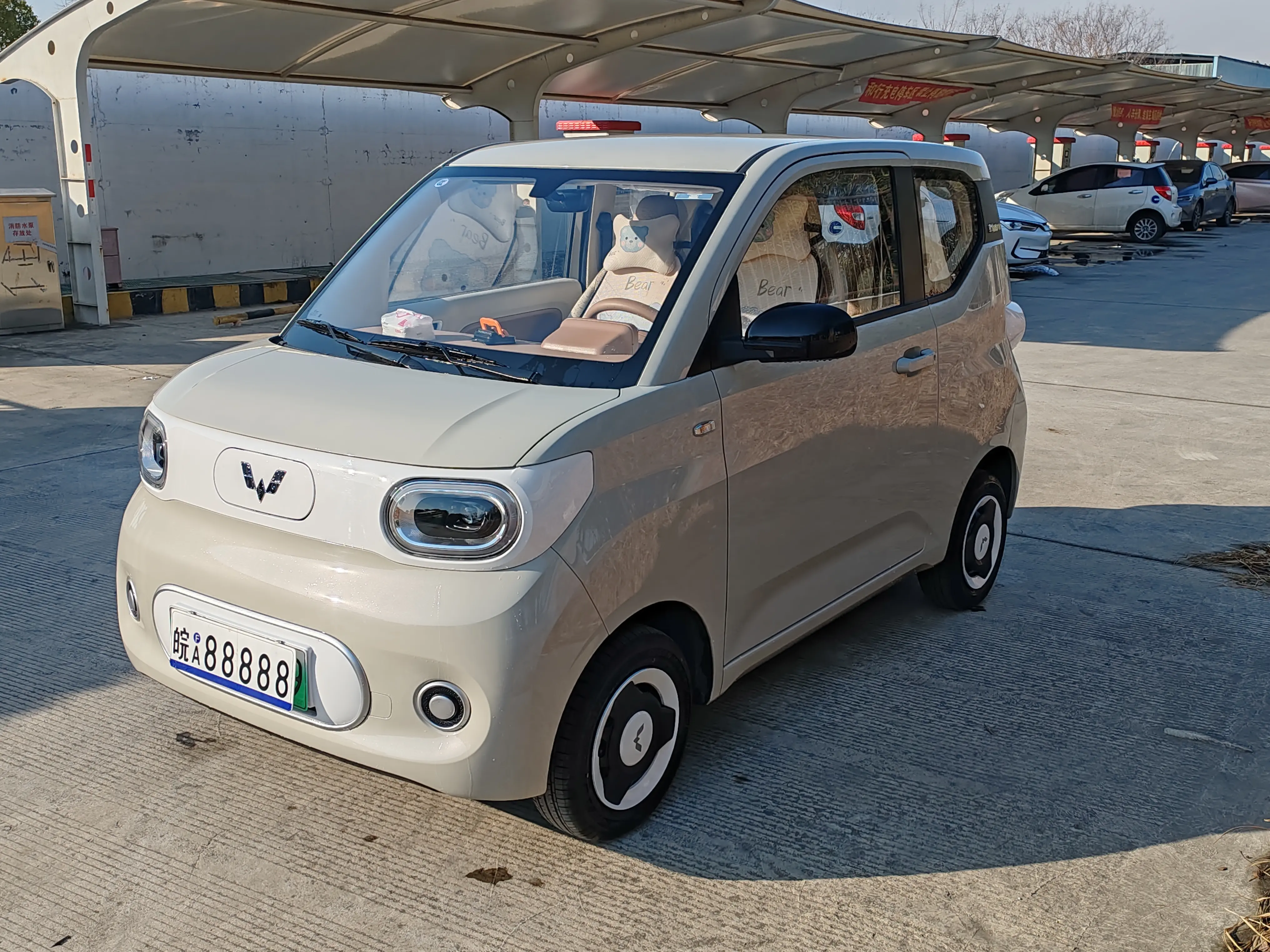 Wuling Hongguang MINIEV  из Китая