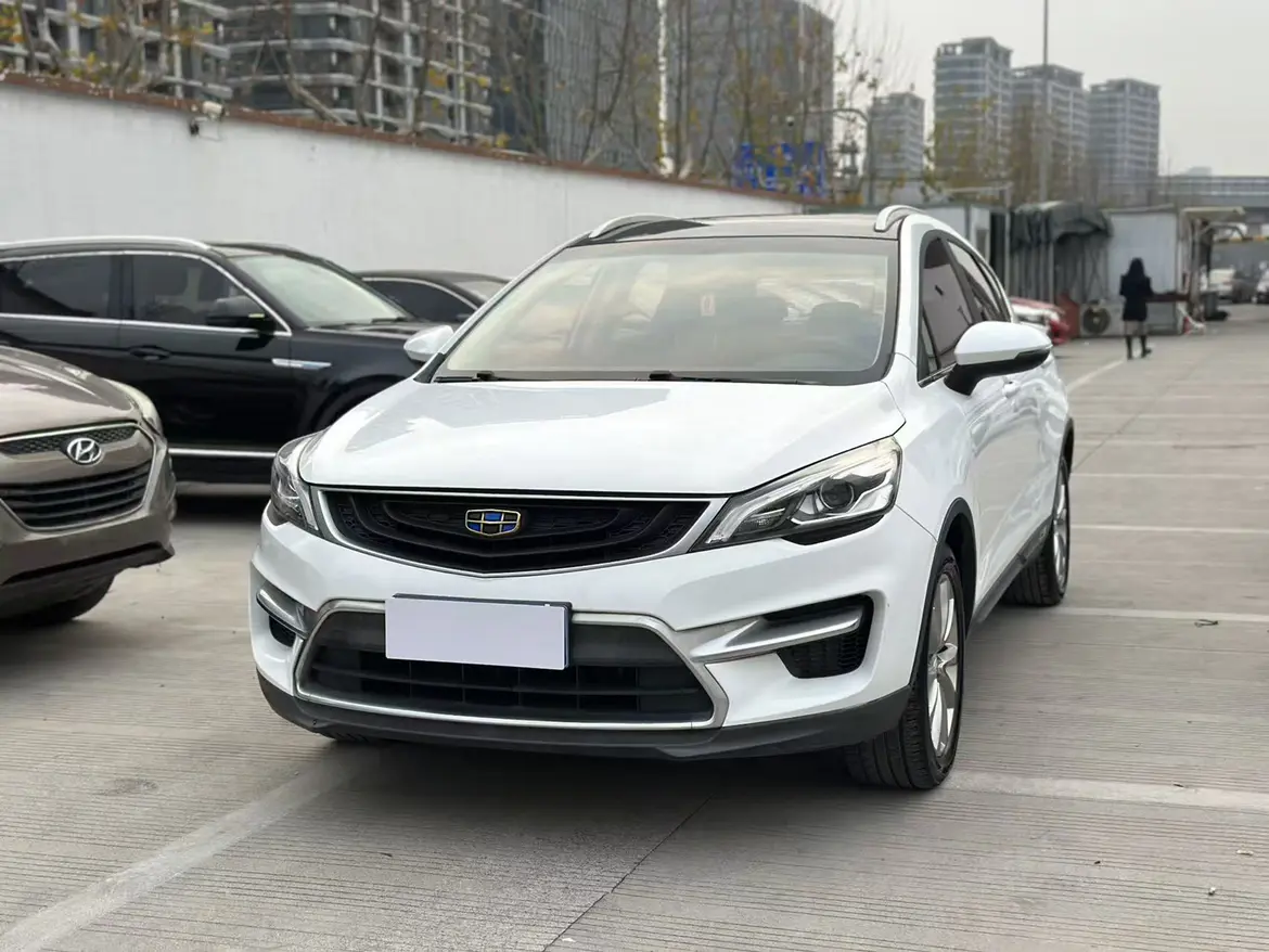 Geely Emgrand GS  из Китая