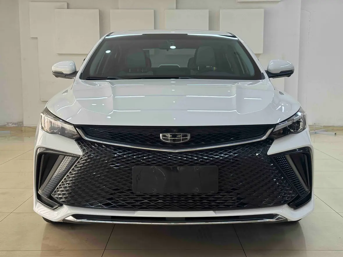 Geely Emgrand L  из Китая