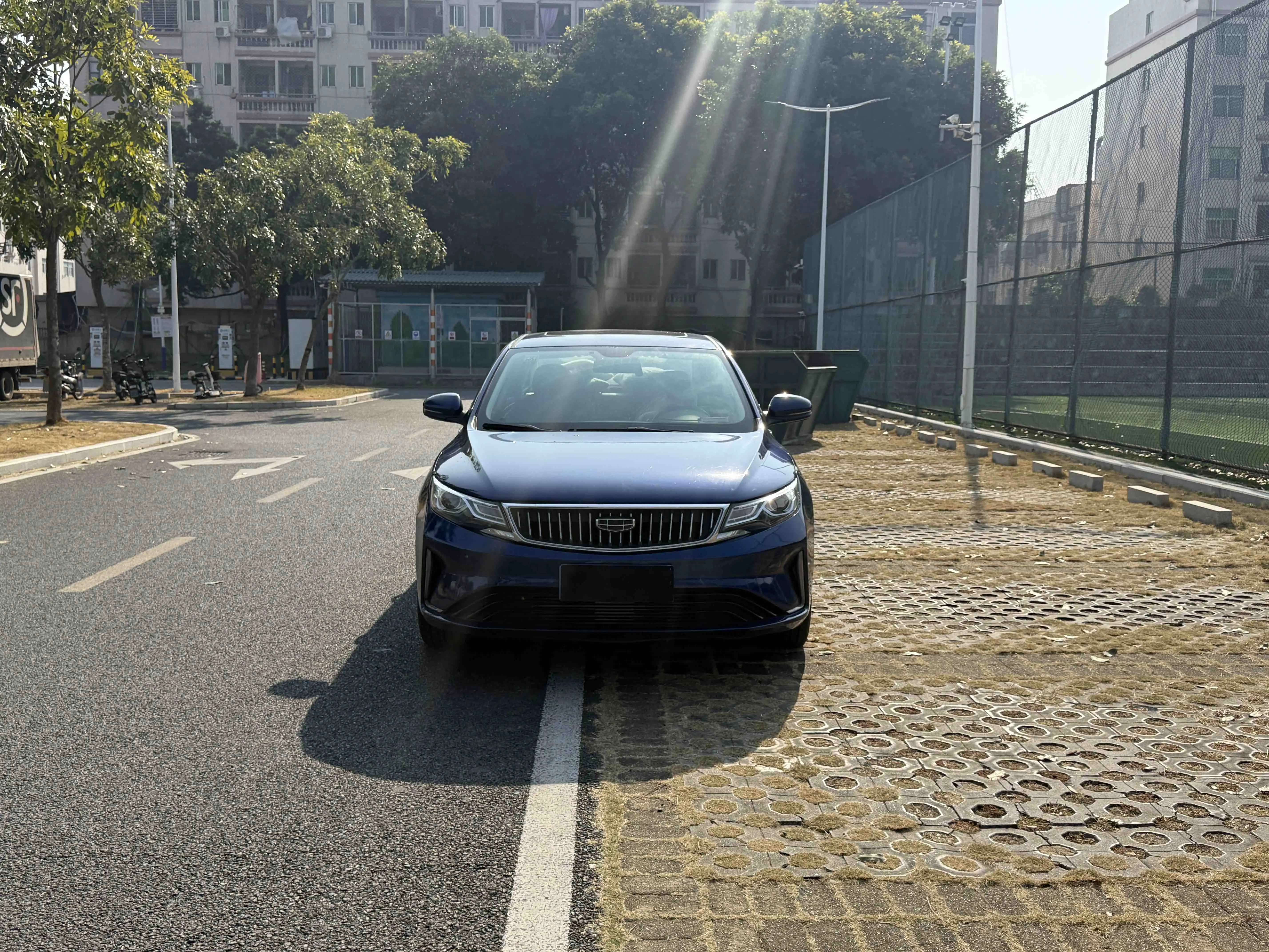 Geely Emgrand GL  из Китая