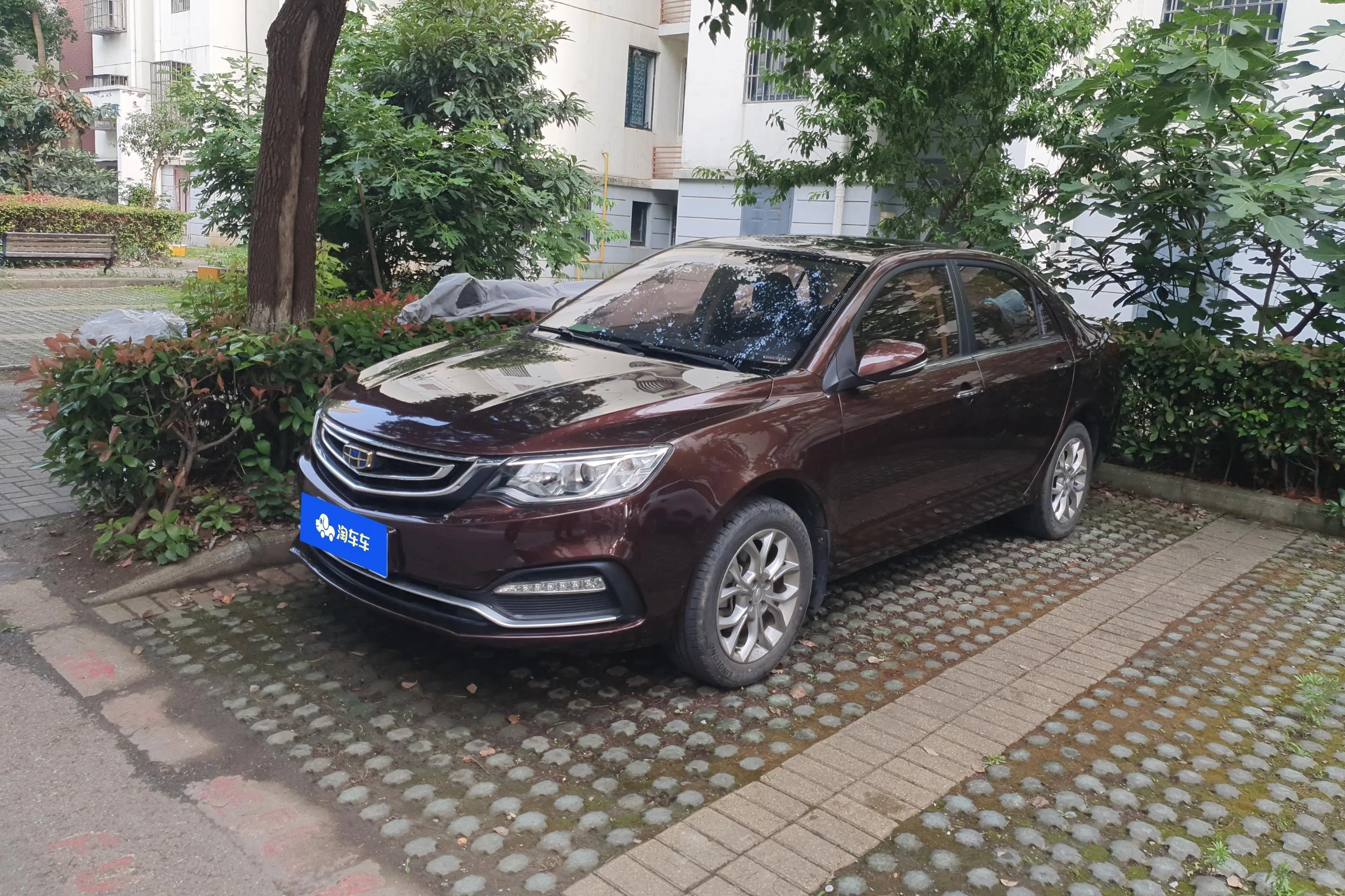 Geely Vision  из Китая