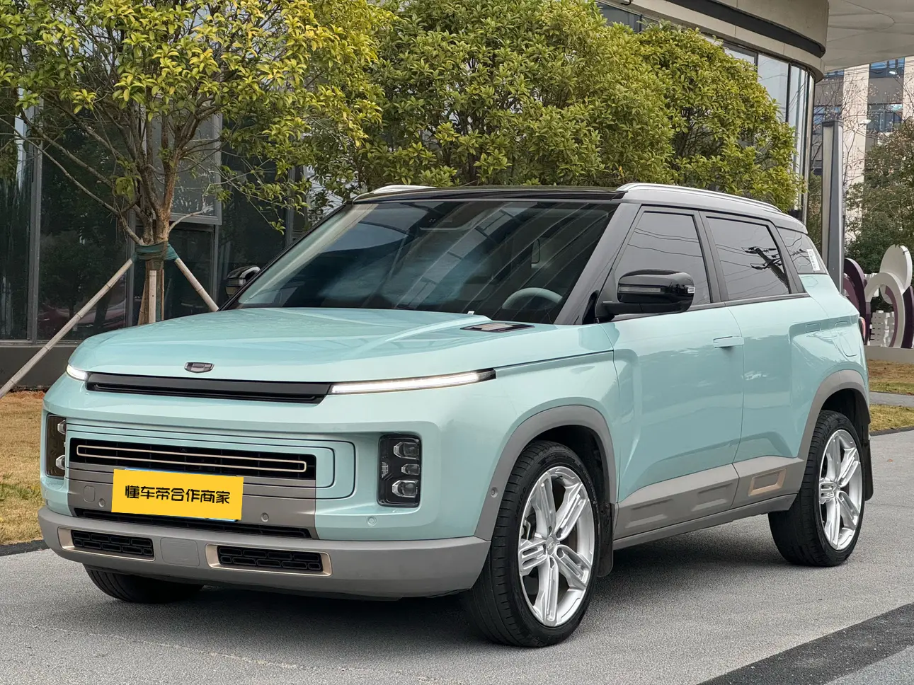 Geely ICON  из Китая