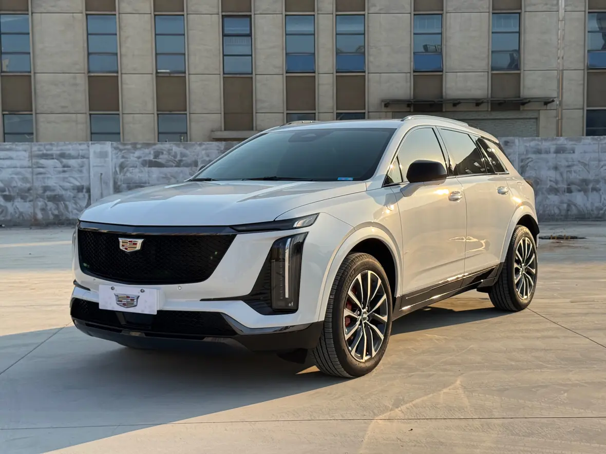 Cadillac XT5  из Китая