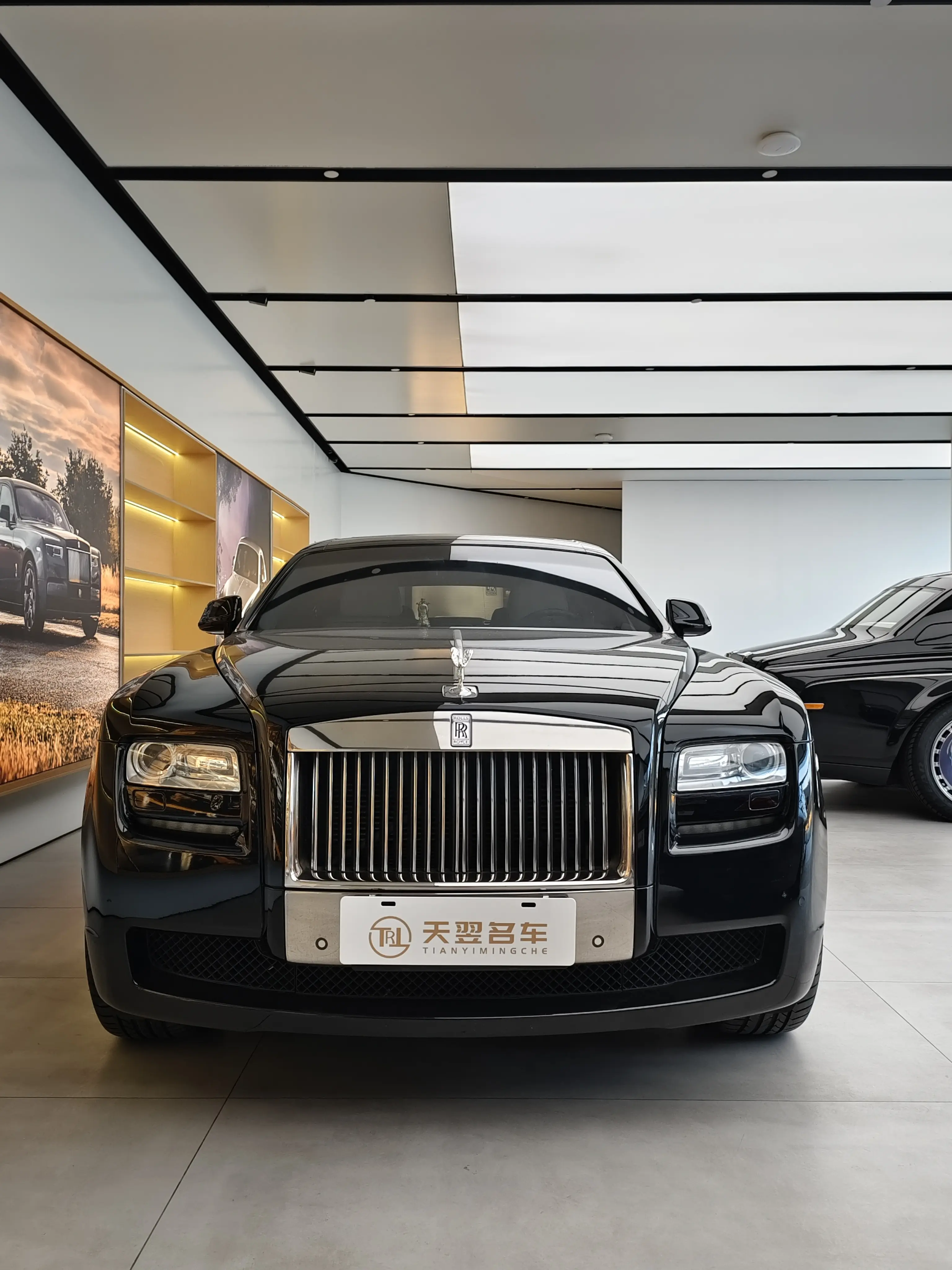 Rolls Royce Ghost  из Китая