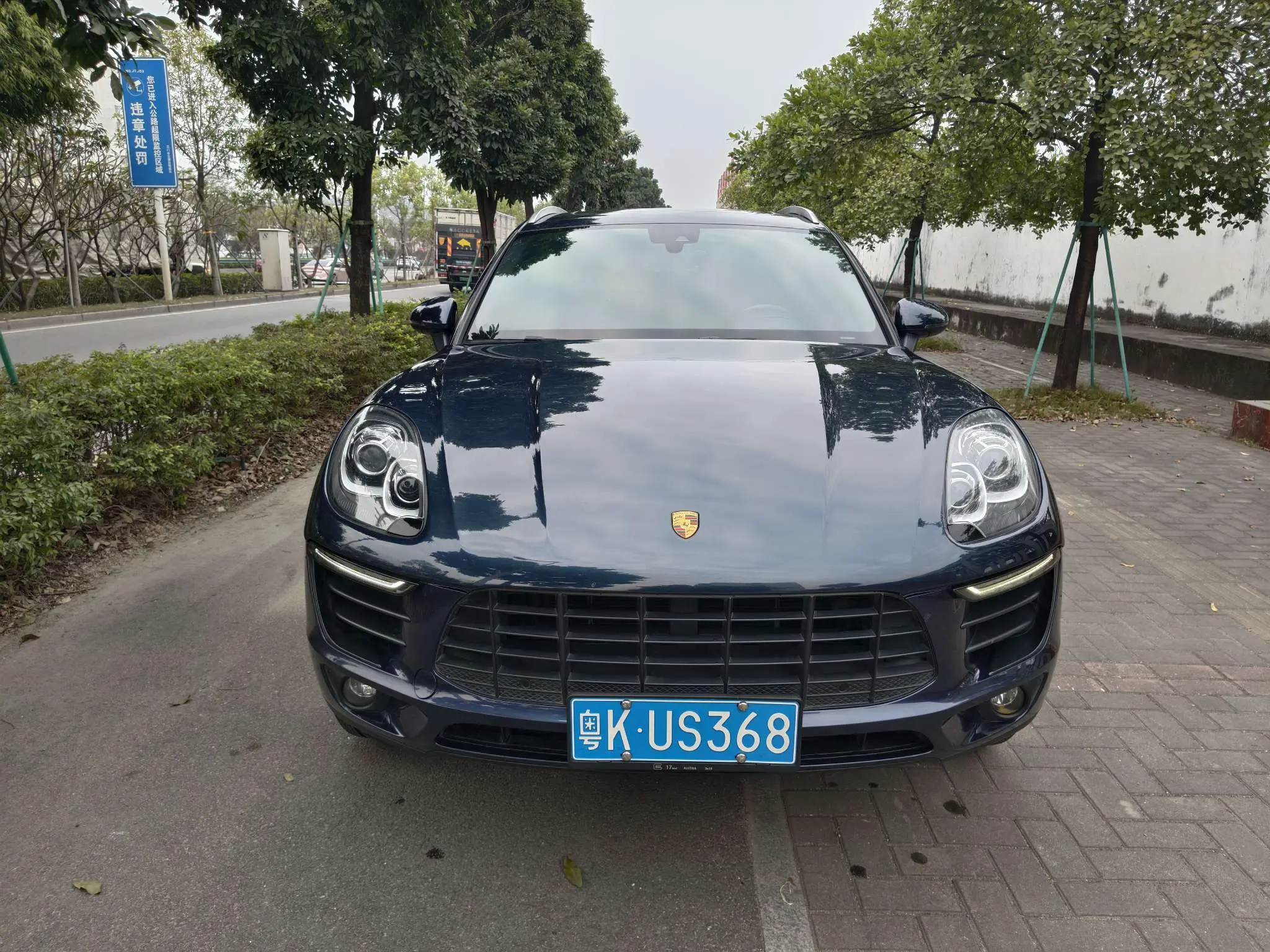 Porsche Macan  из Китая
