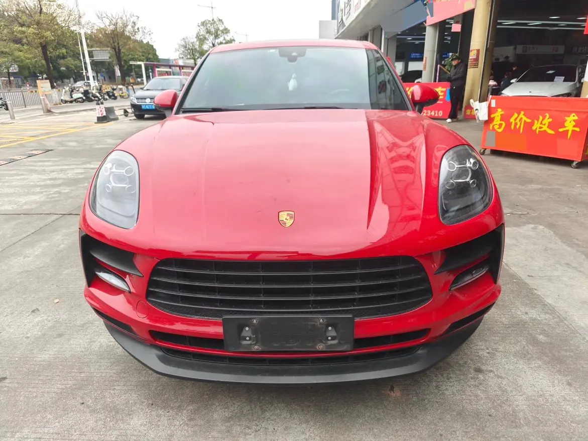 Porsche Macan  из Китая