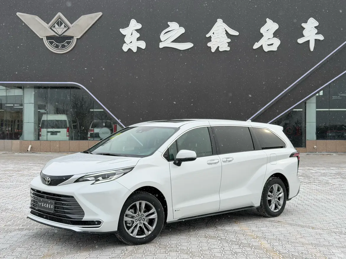 Toyota Sienna  из Китая