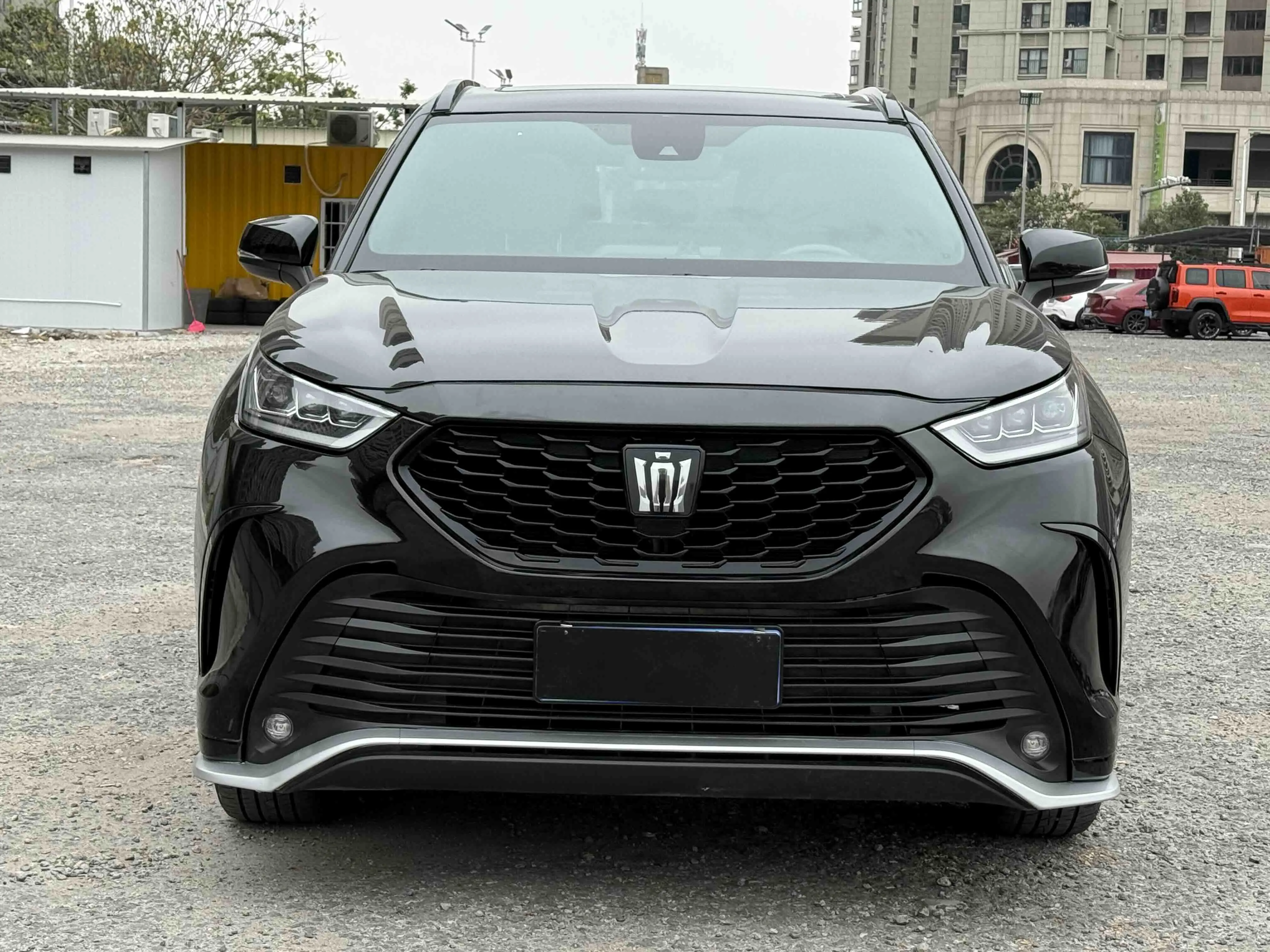 Toyota Crown Kluger  из Китая