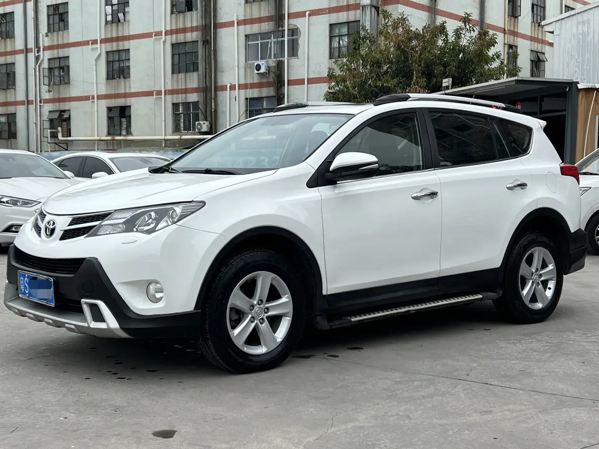 Toyota RAV4  из Китая