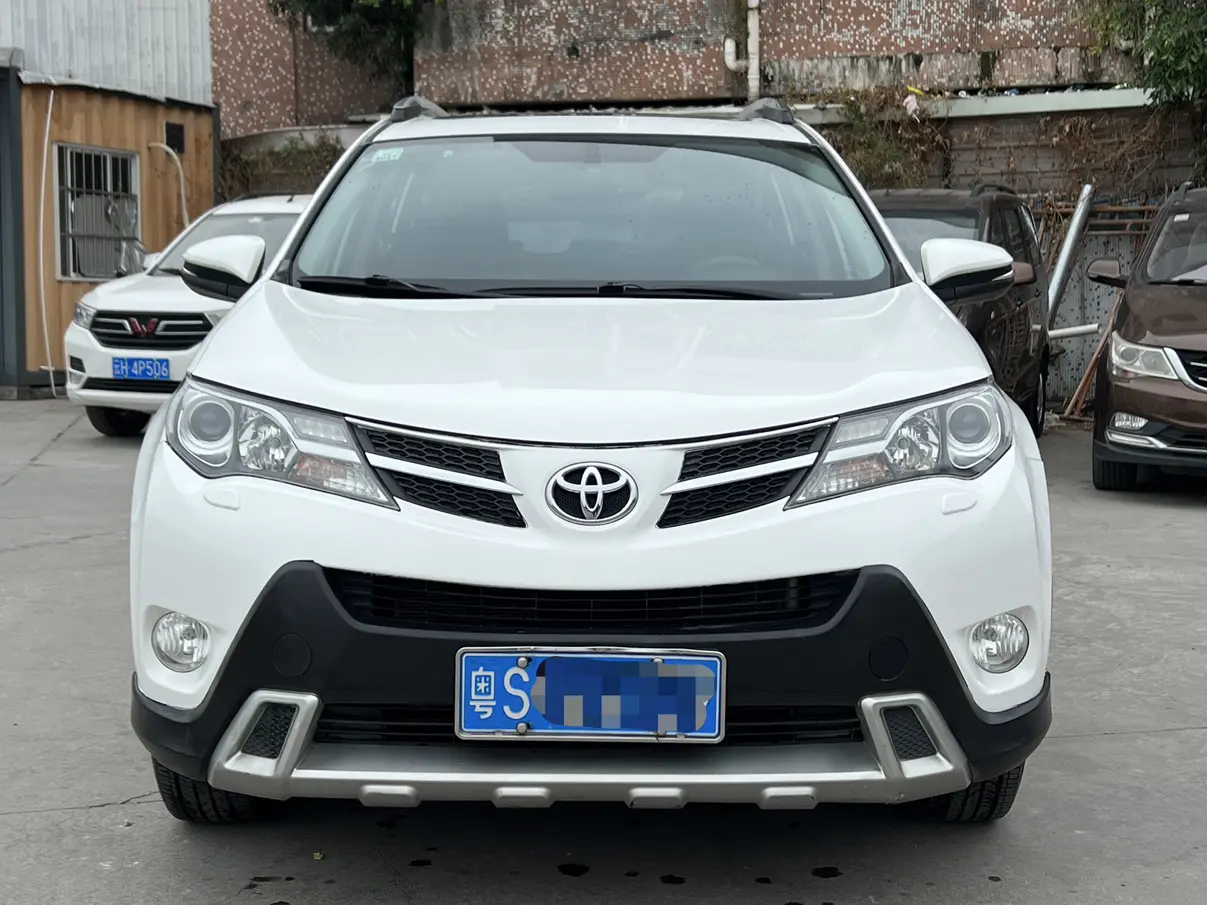 Toyota RAV4  из Китая