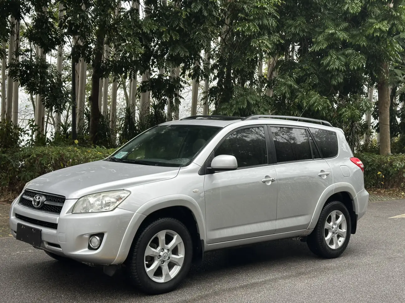 Toyota RAV4  из Китая
