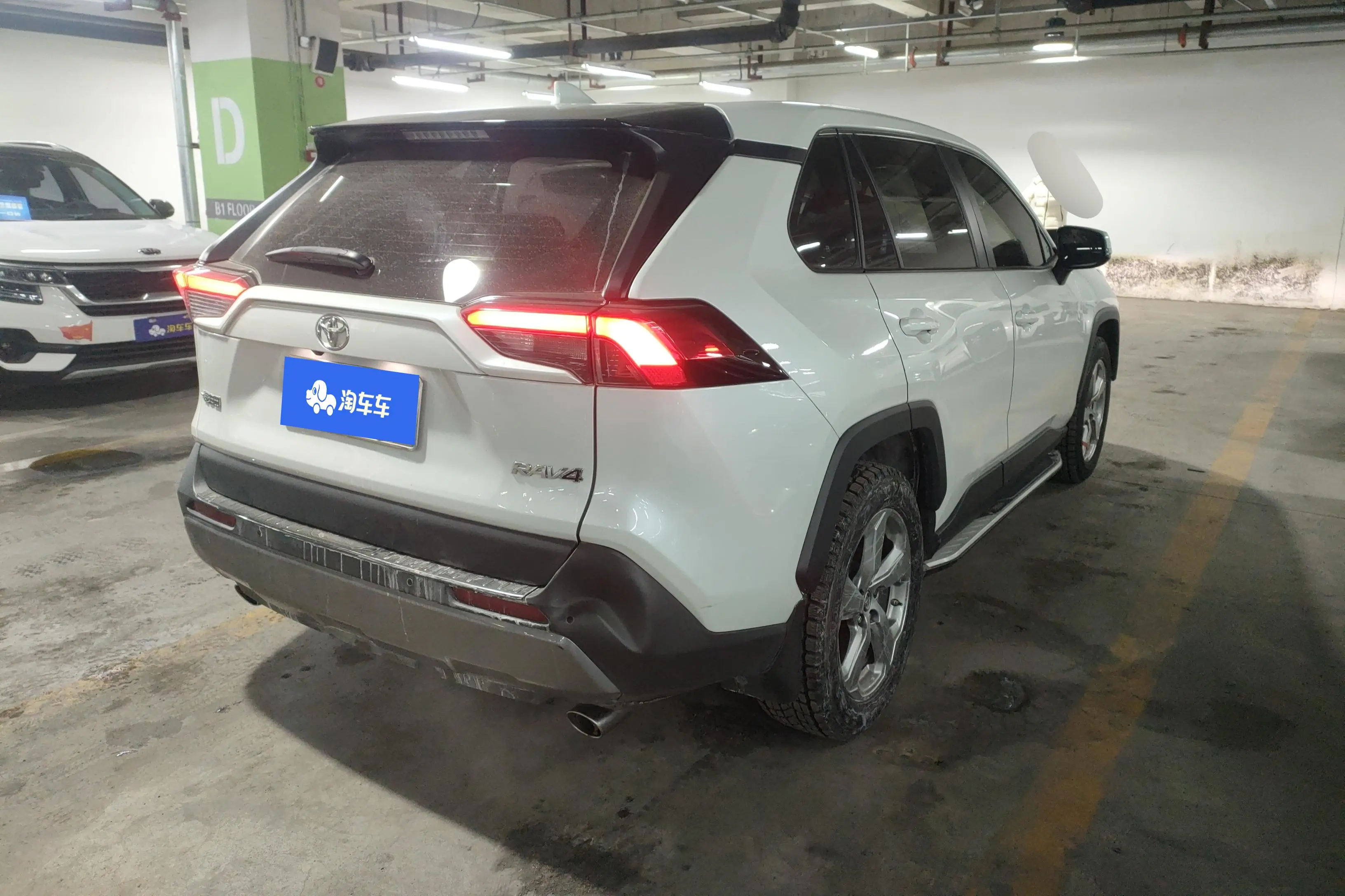 Toyota RAV4  из Китая