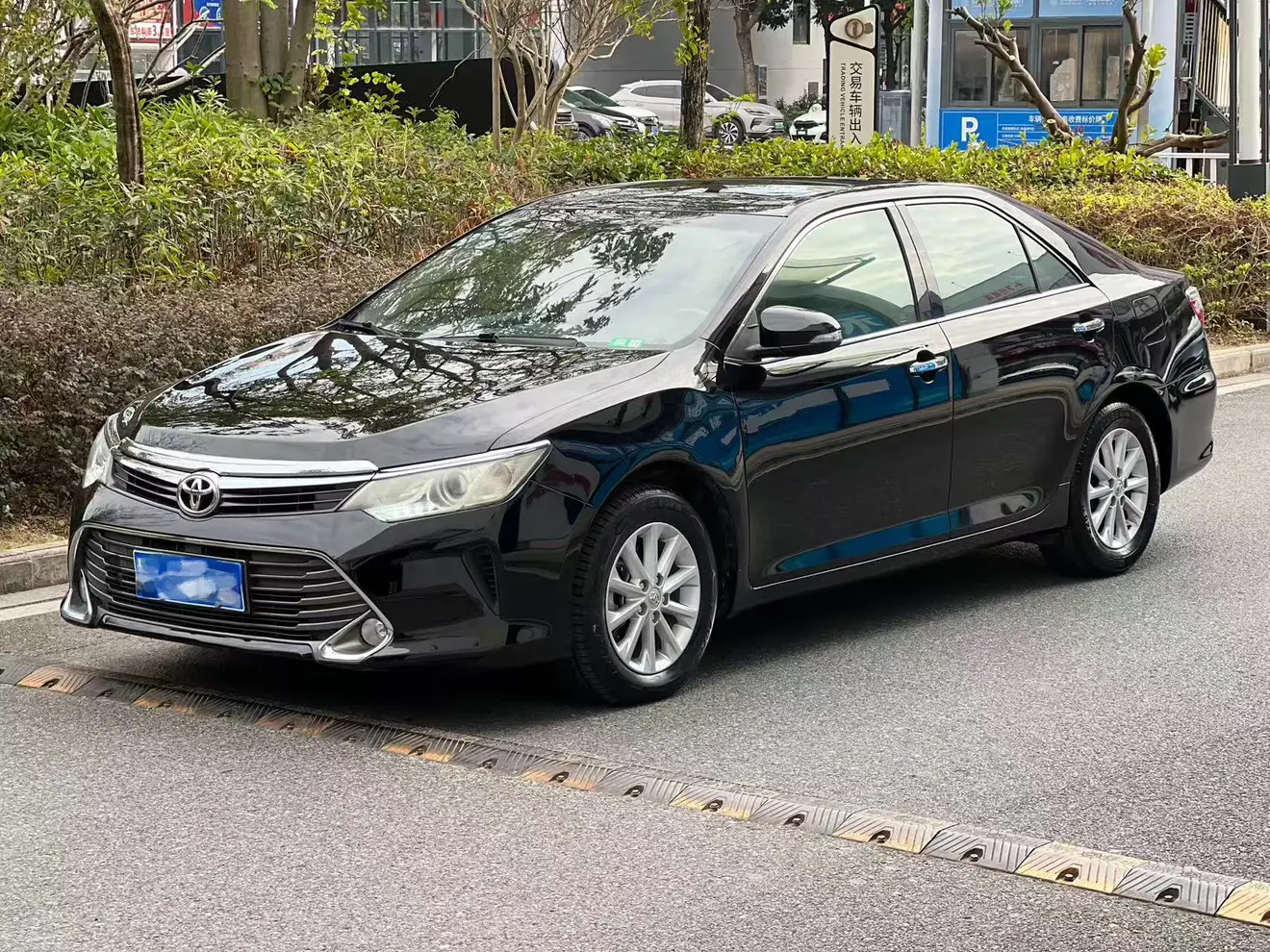 Toyota Camry  из Китая