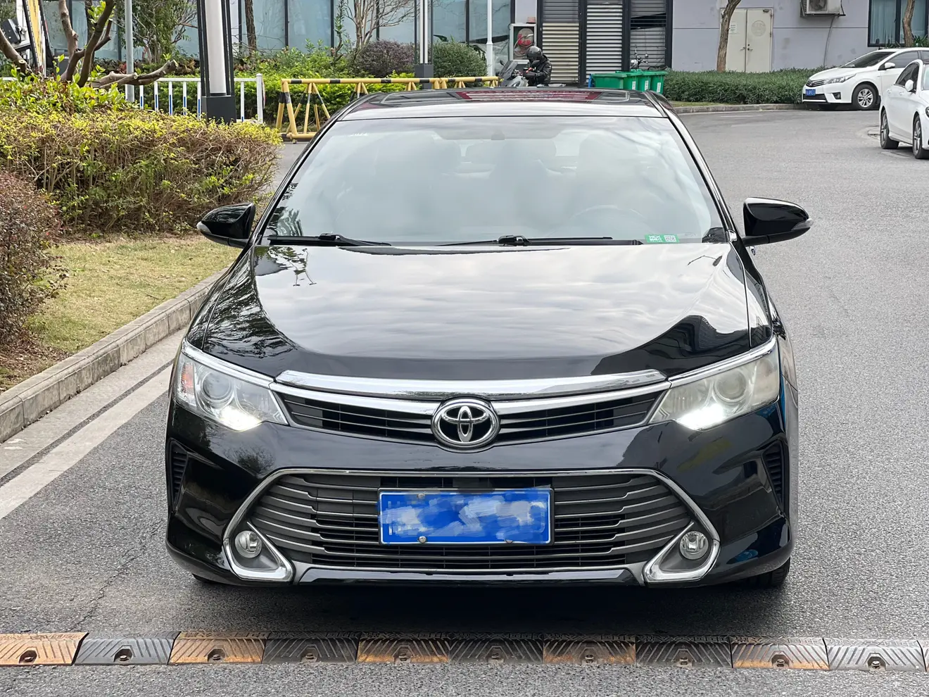 Toyota Camry  из Китая