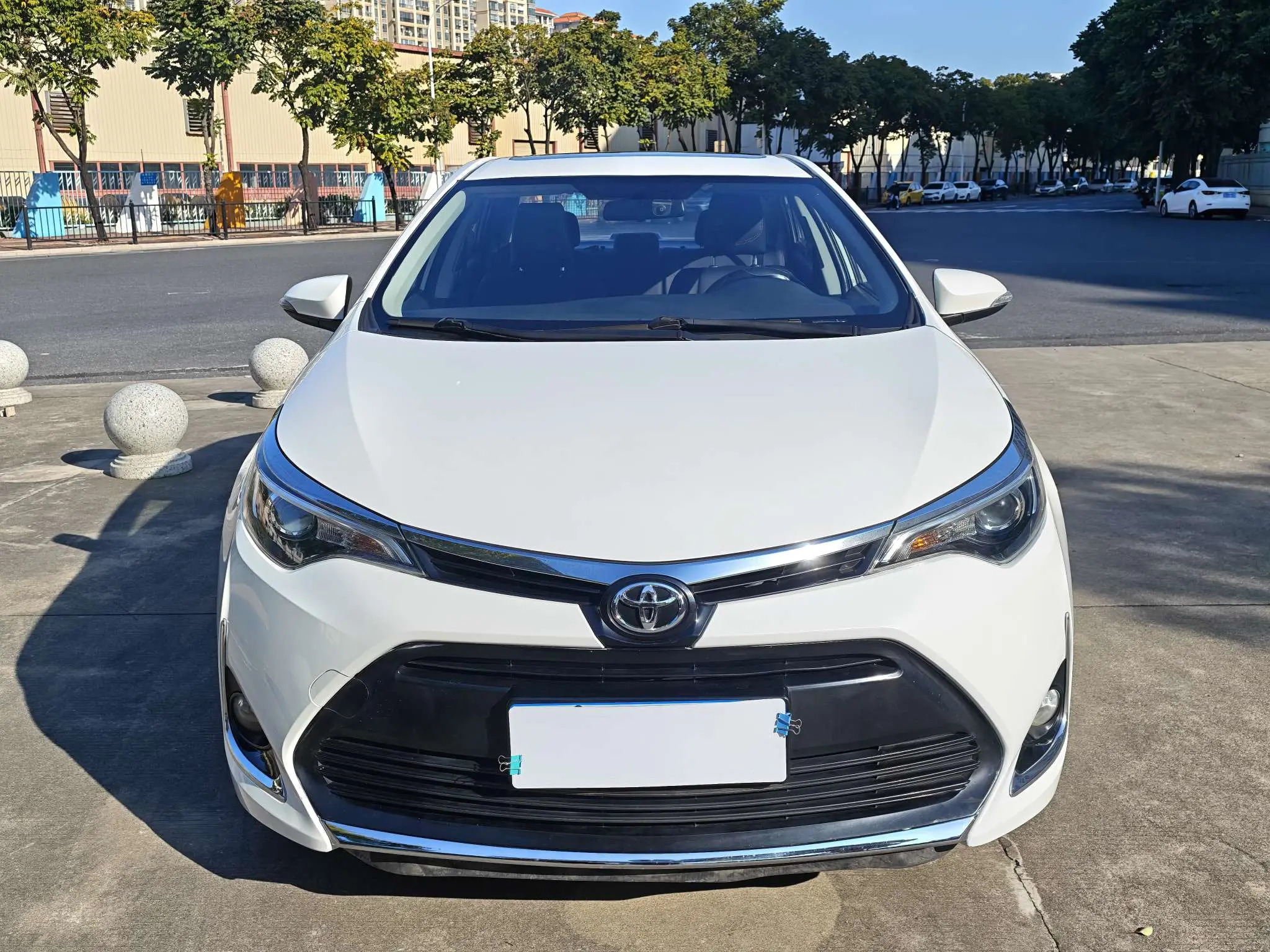 Toyota Levin (Lei Ling)  из Китая