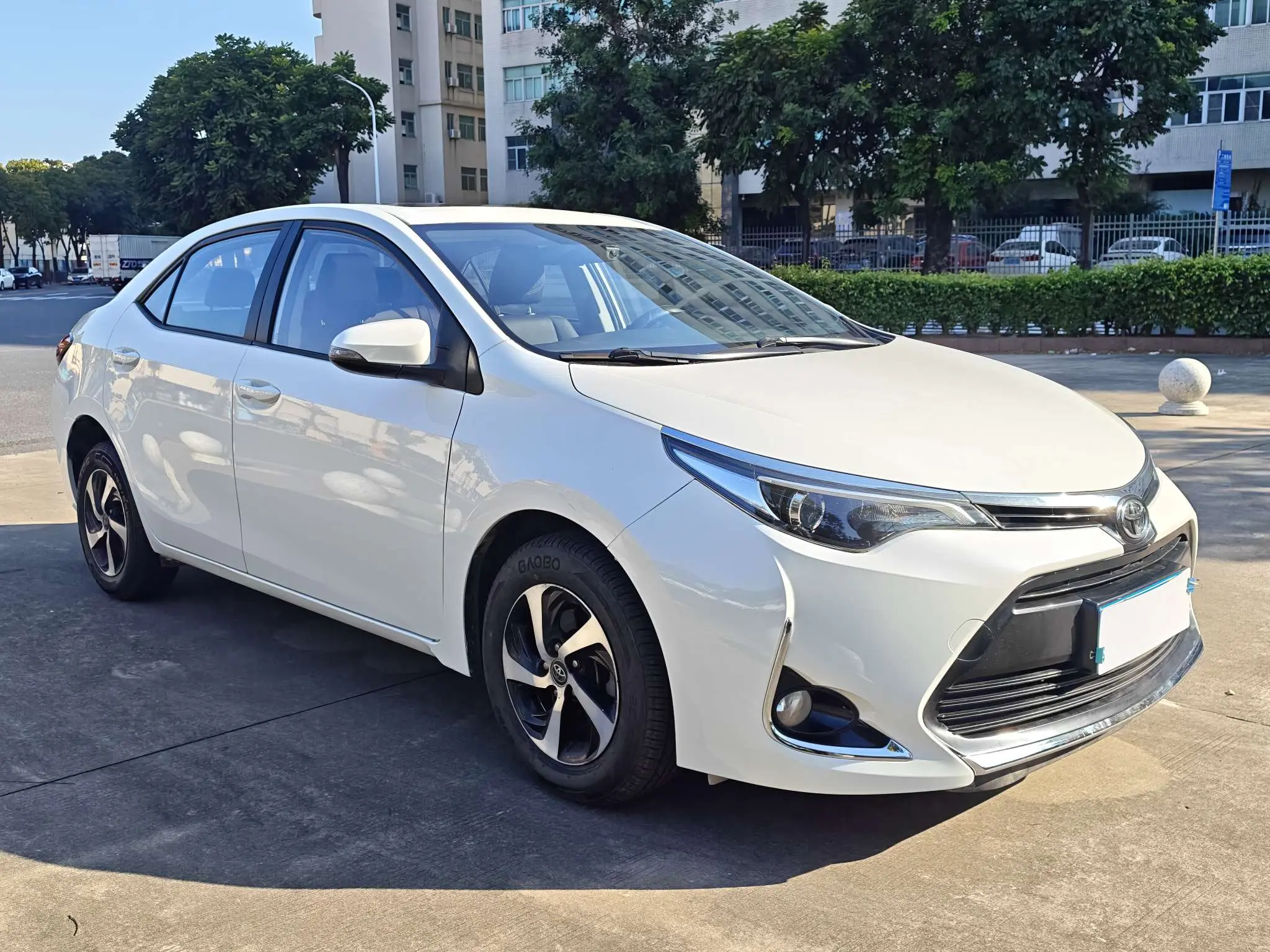 Toyota Levin (Lei Ling)  из Китая