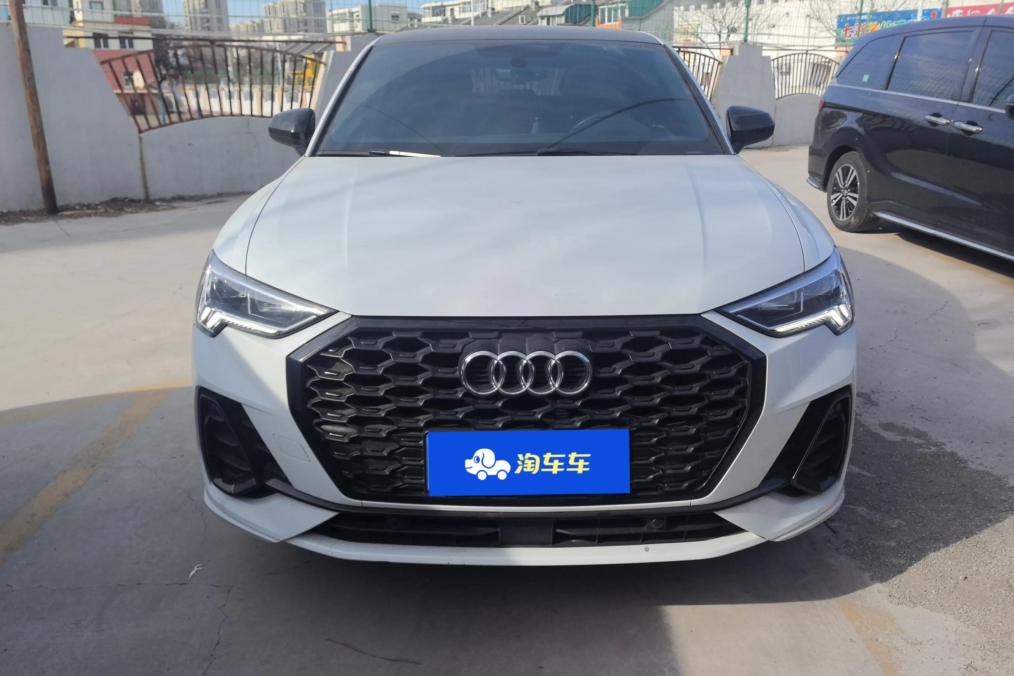 Audi Q3 Sportback  из Китая