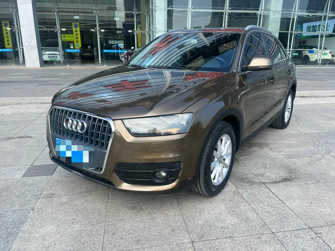 Audi Q3  из Китая