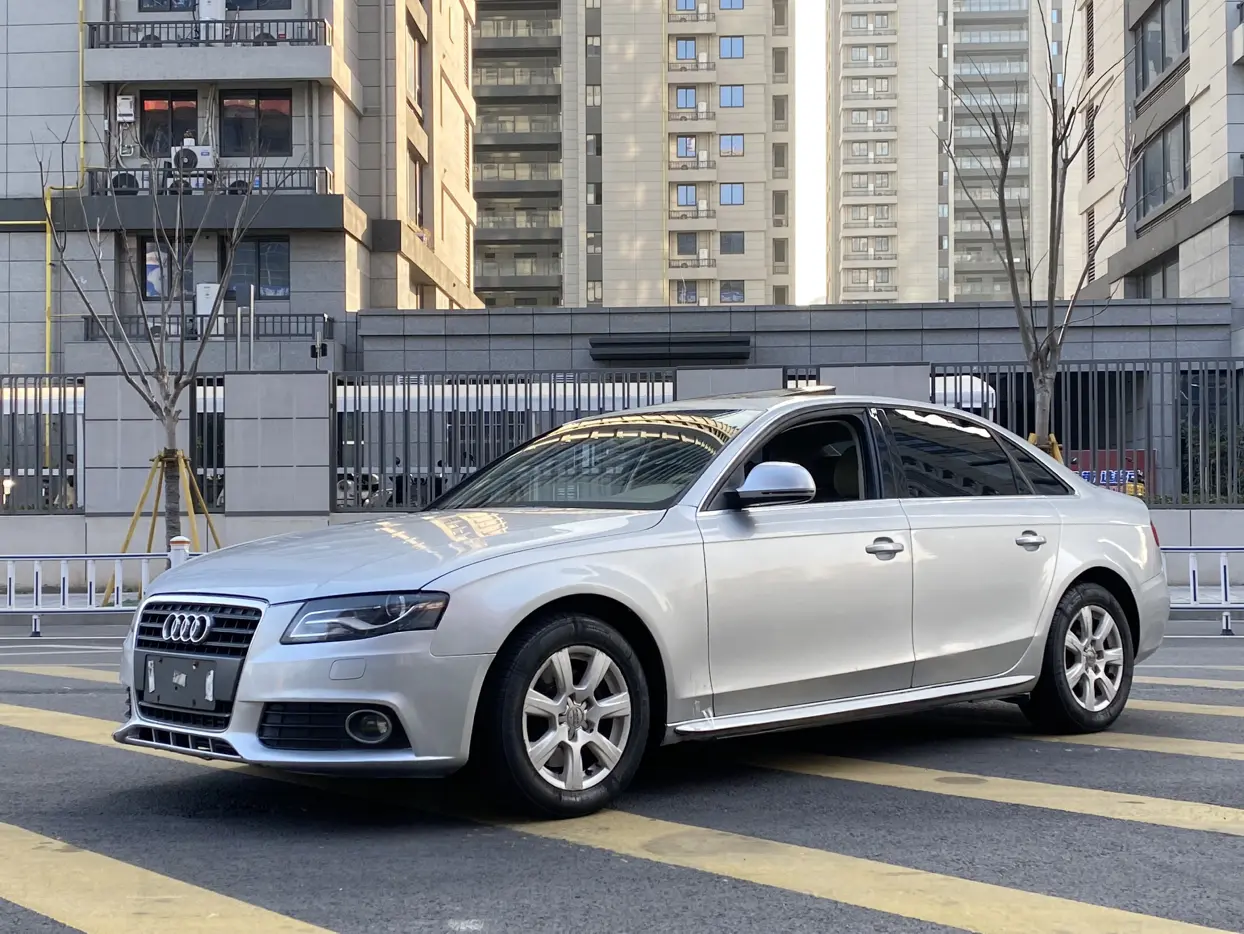 Audi A4L  из Китая