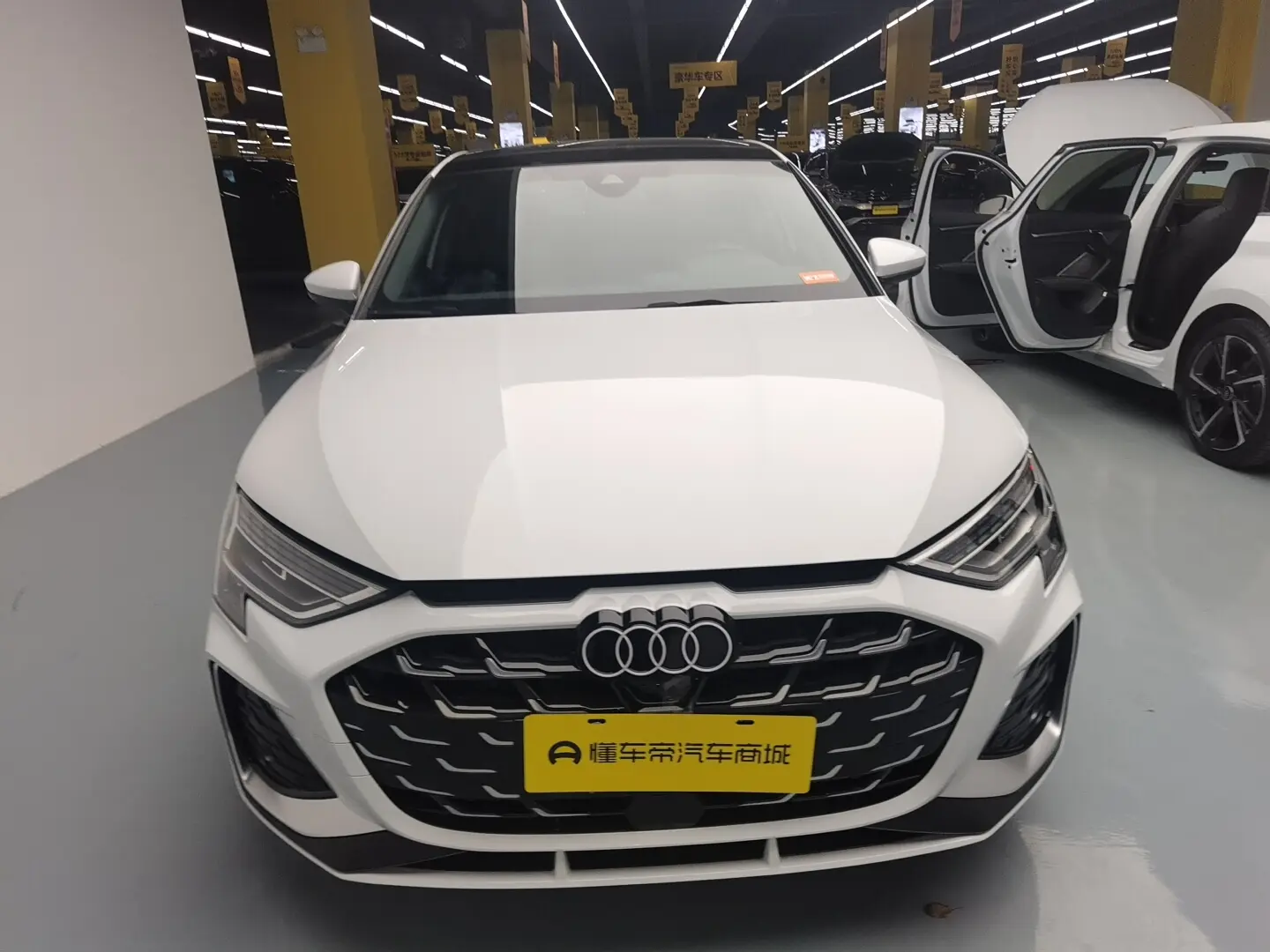 Audi A3  из Китая