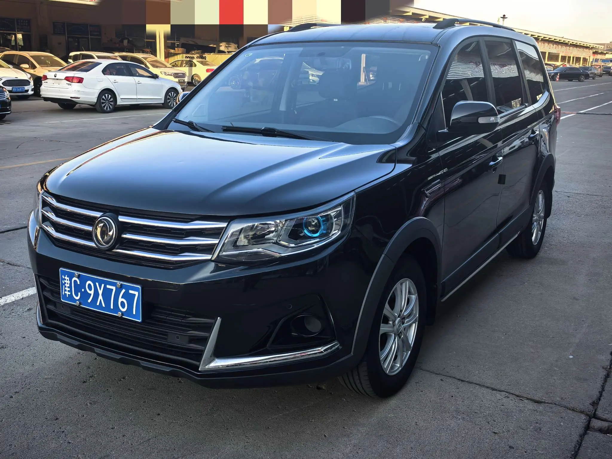 Forthing Fengxing SX6  из Китая