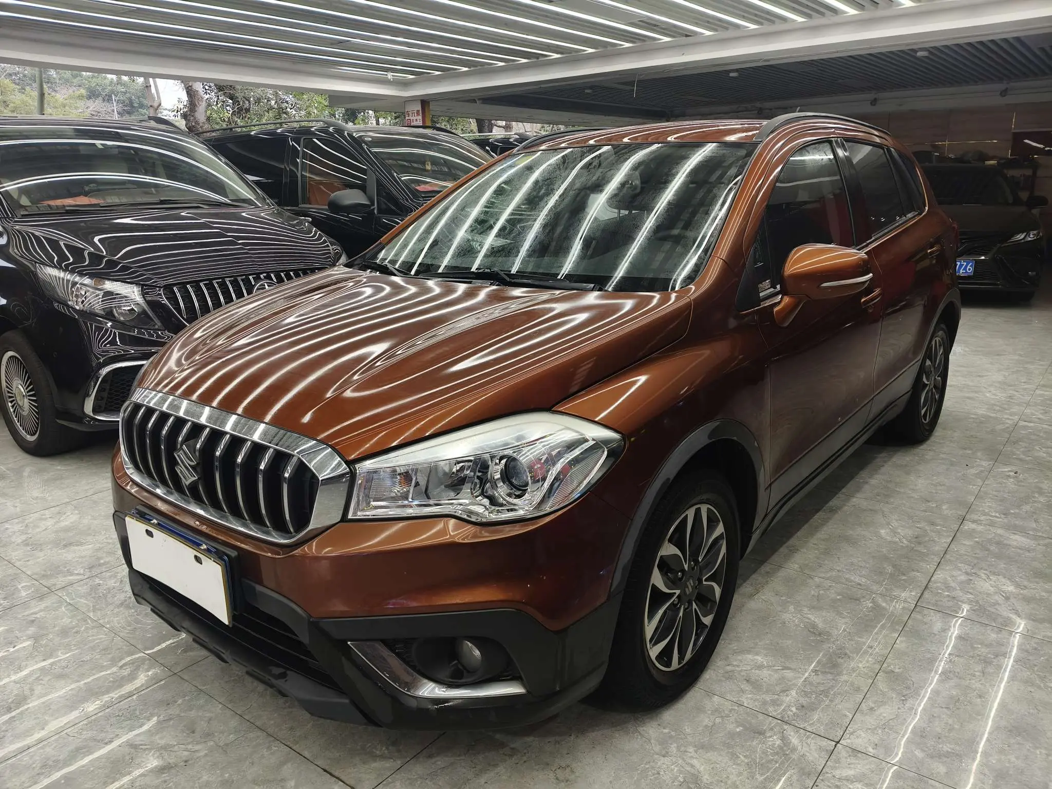 Suzuki Xiaotu  из Китая