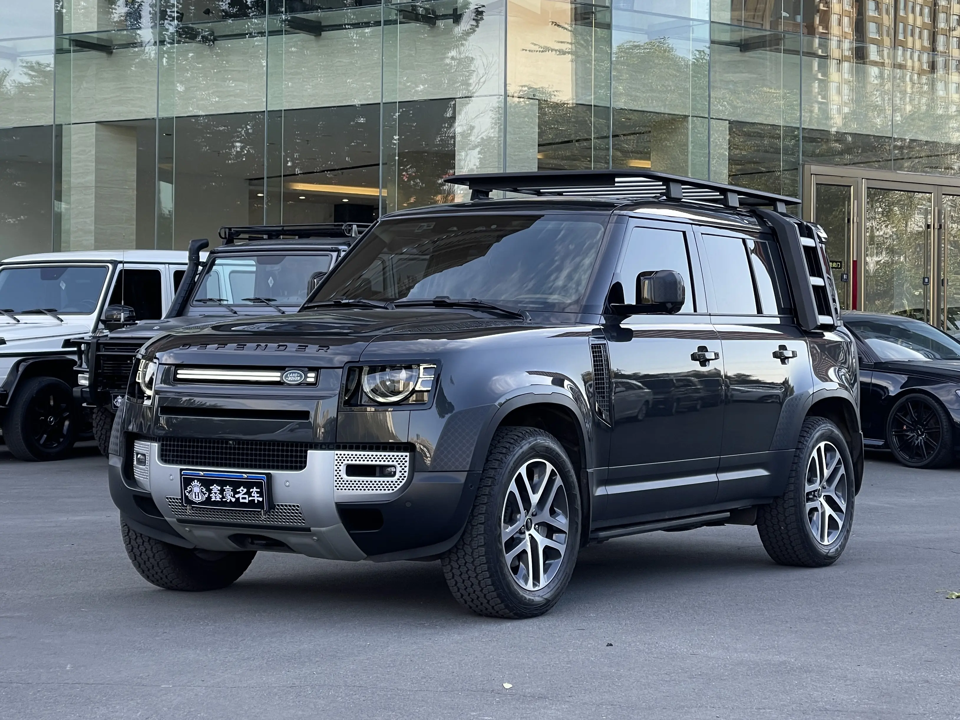 Land Rover Guard