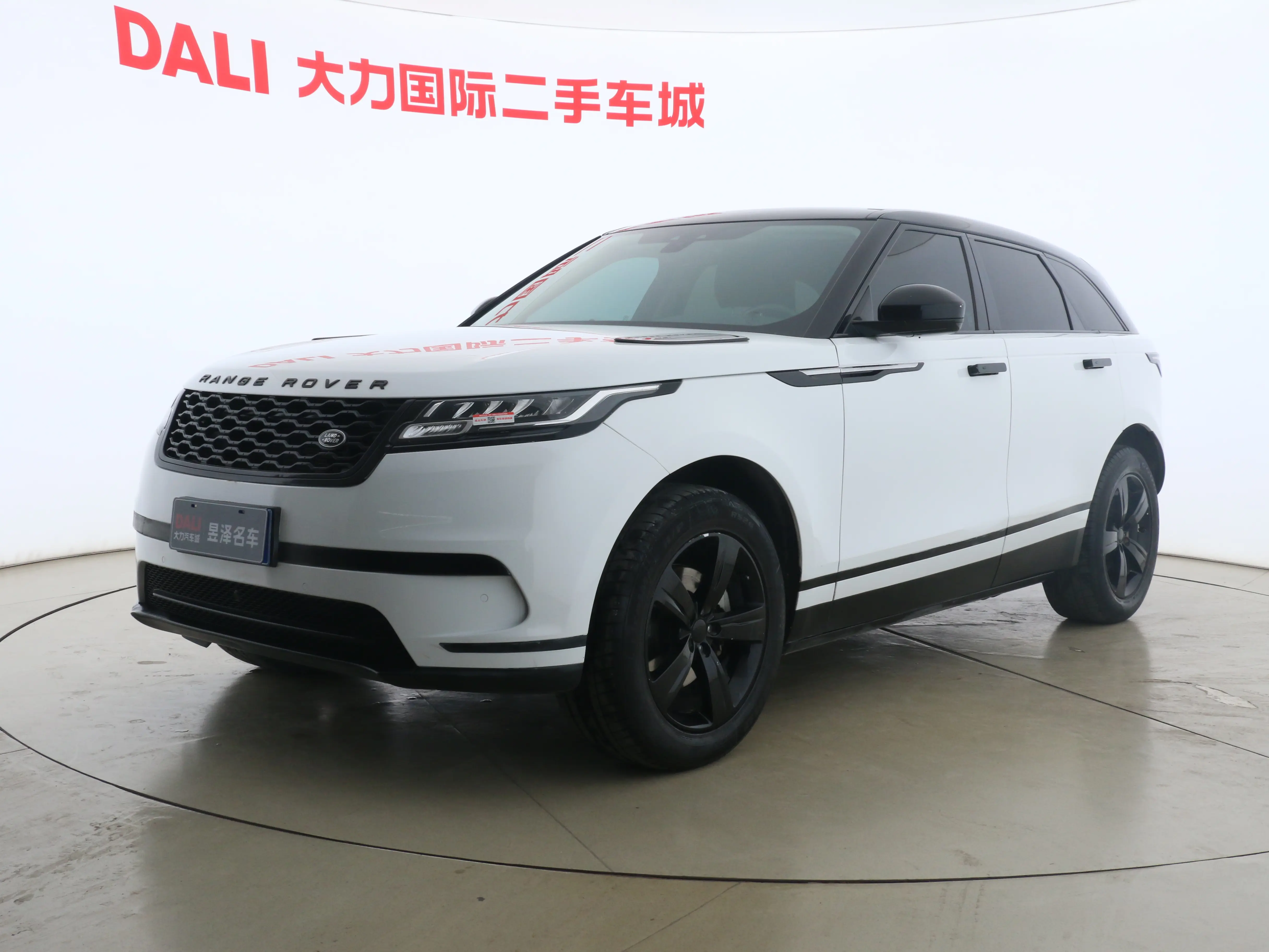 Land Rover Range Rover Velar  из Китая