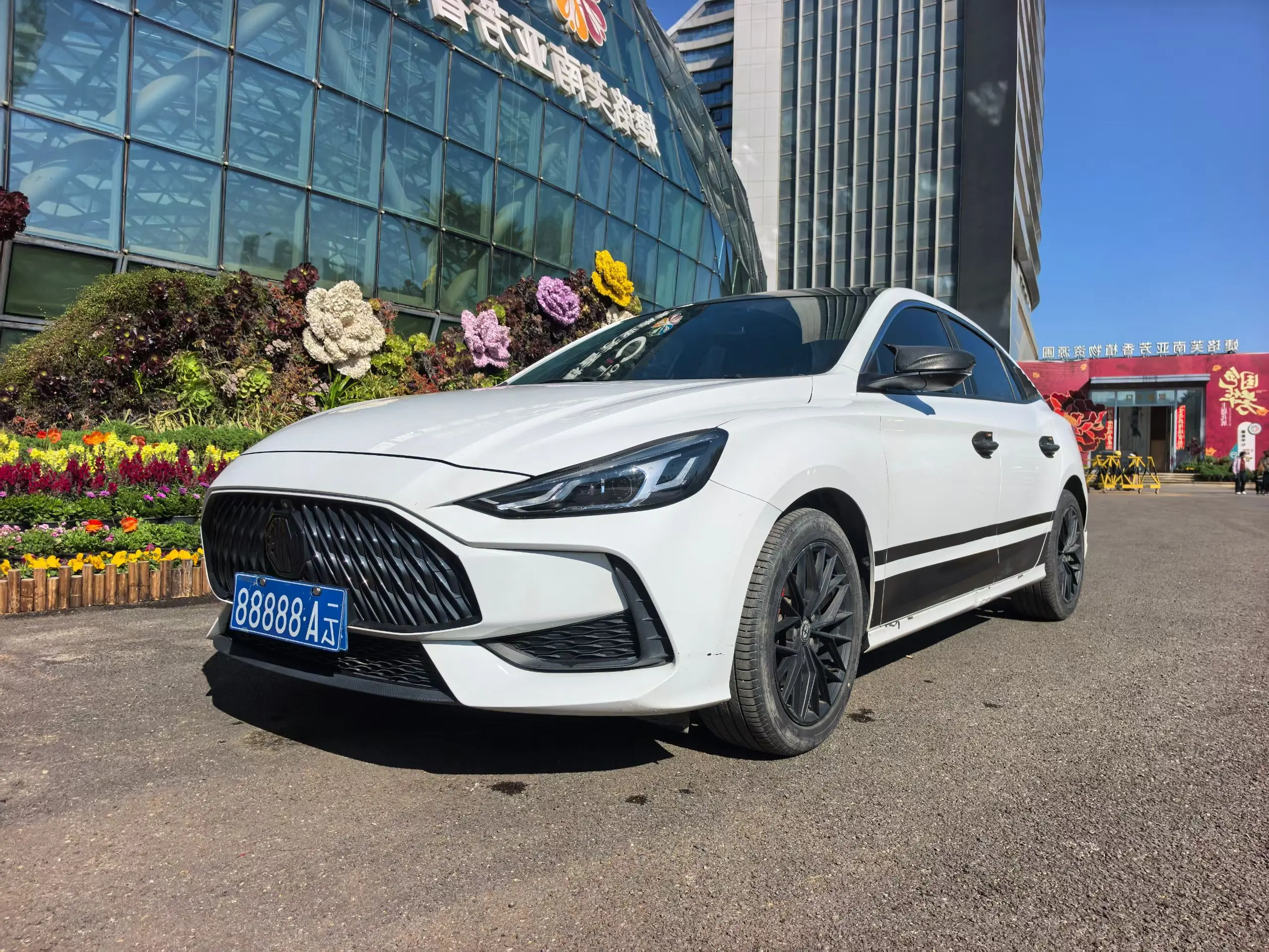 MG 5  из Китая