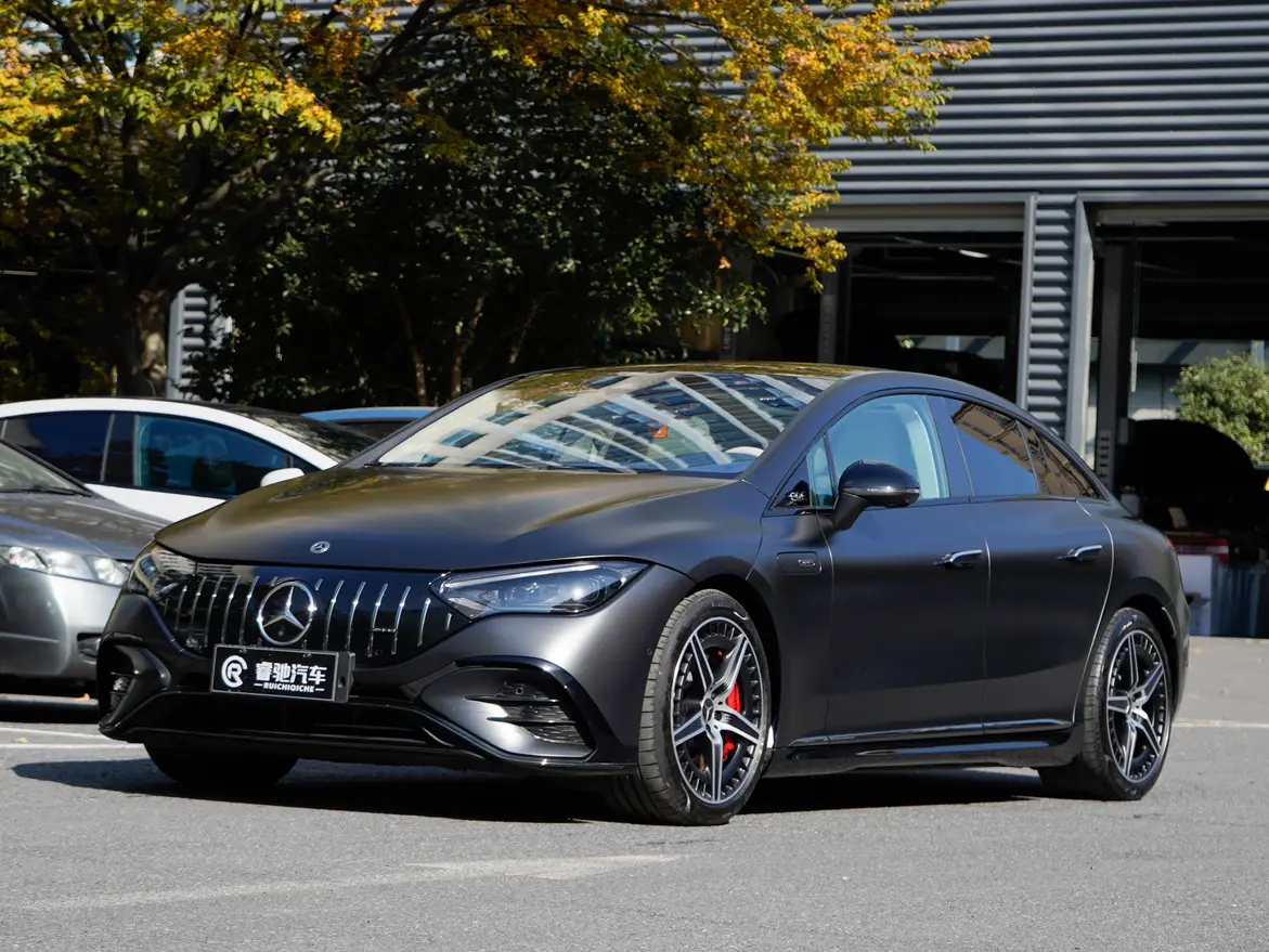 Mercedes-Benz EQE AMG  из Китая