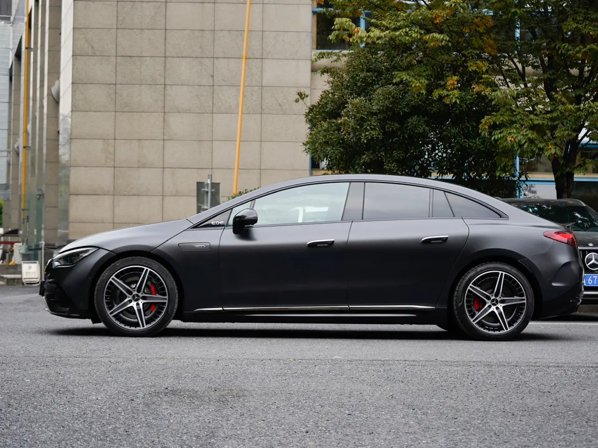 Mercedes-Benz EQE AMG  из Китая