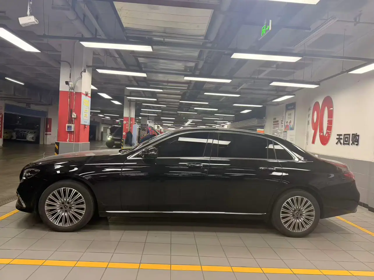 Mercedes-Benz E-Class  из Китая