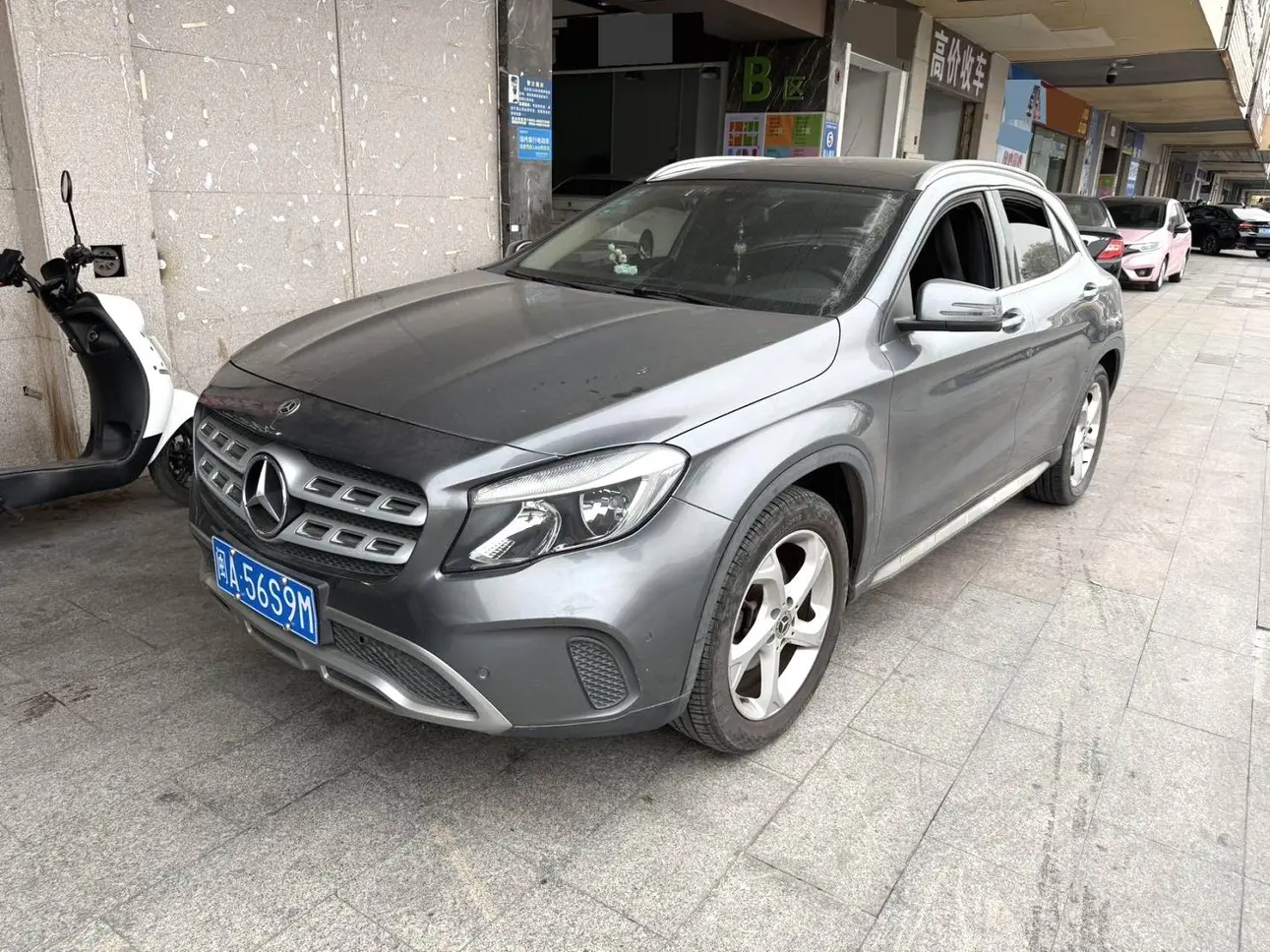 Mercedes-Benz GLA  из Китая