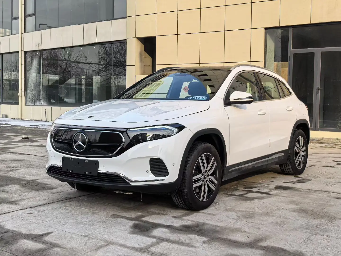 Mercedes-Benz Mercedes Benz EQA  из Китая