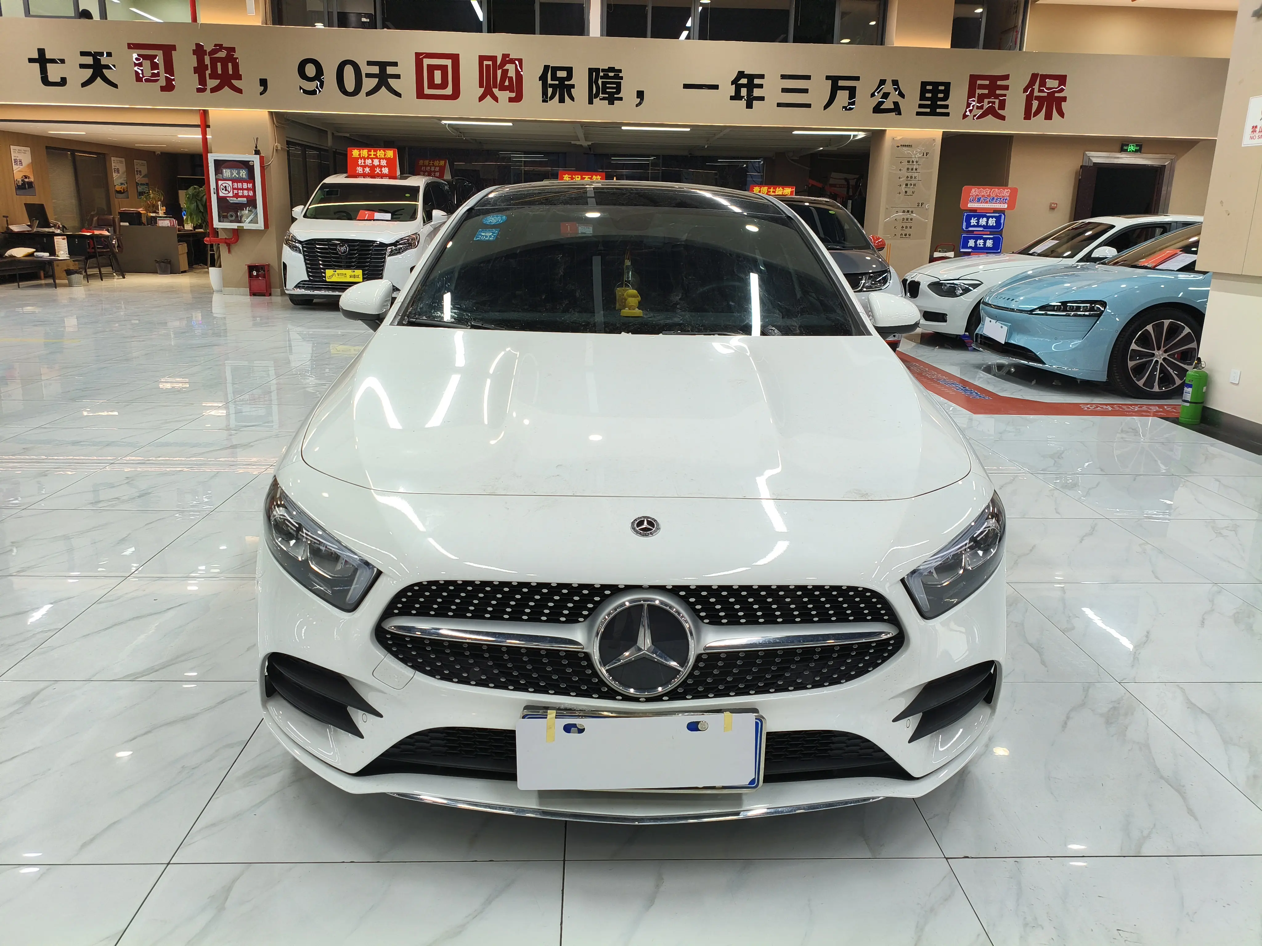 Mercedes-Benz Mercedes Benz A Class  из Китая