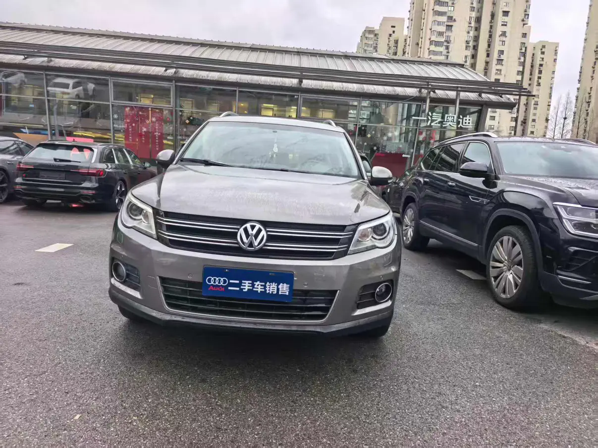 Volkswagen Tiguan  из Китая