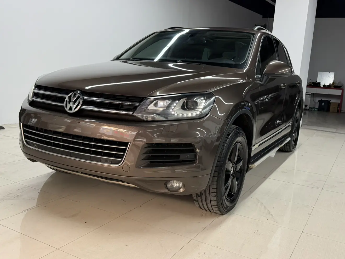 Volkswagen Touareg  из Китая