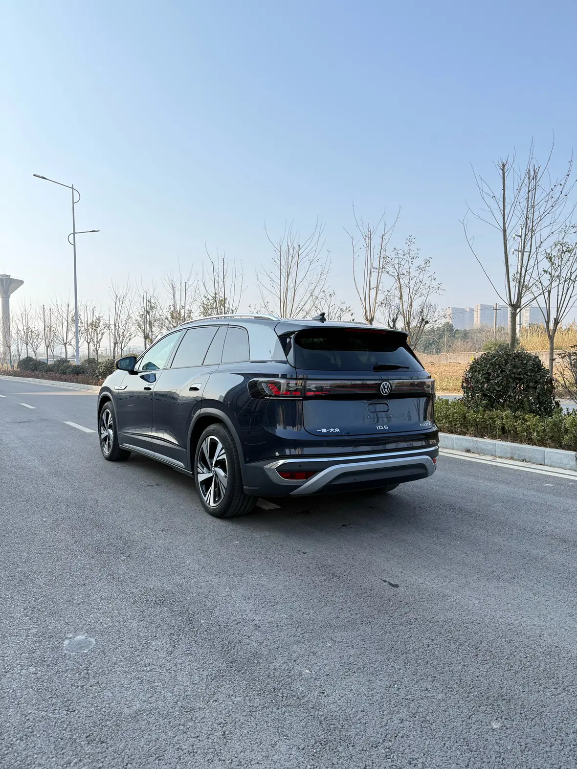 Volkswagen ID.6 CROZZ  из Китая