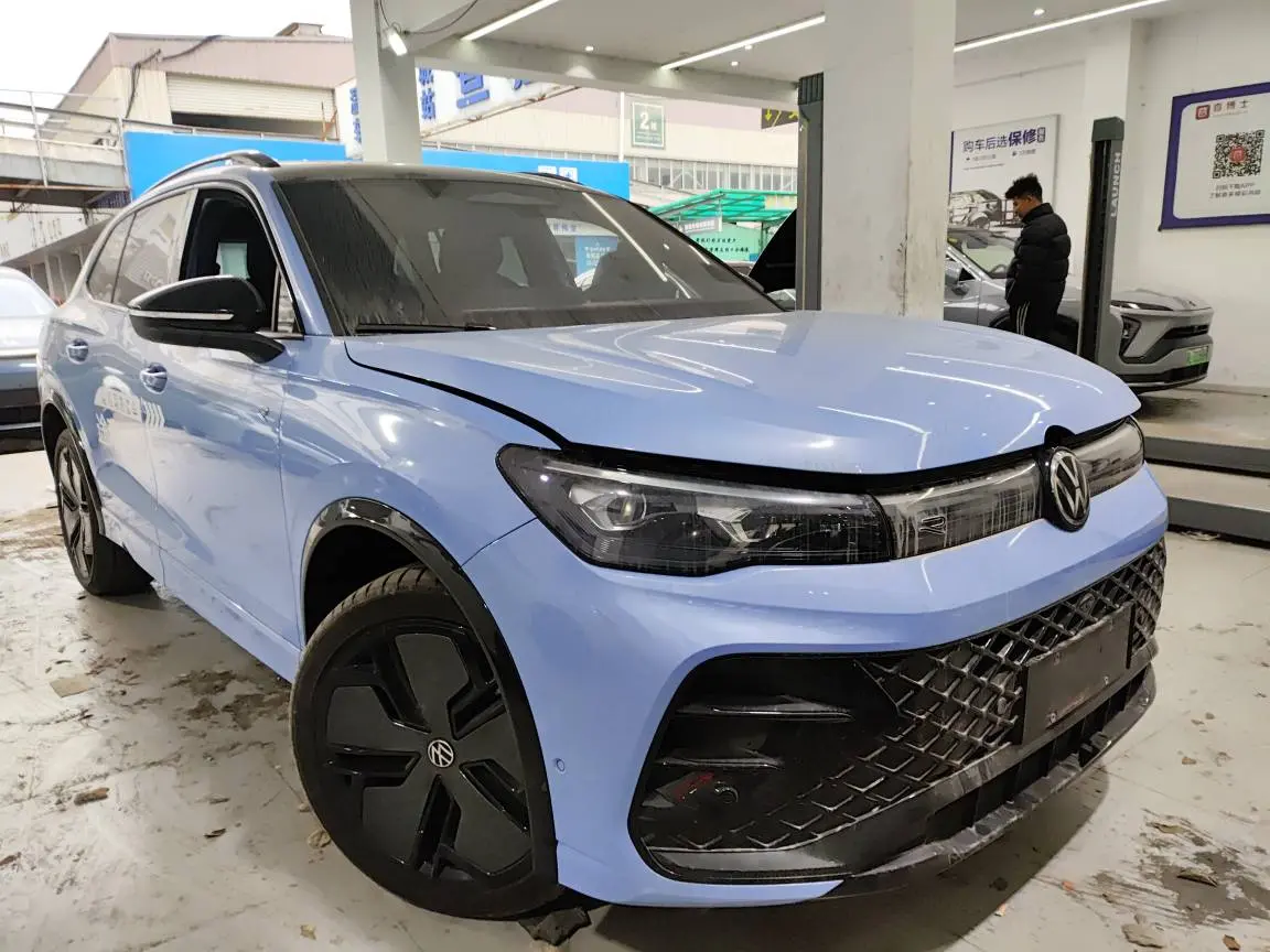 Volkswagen Tiguan L  из Китая