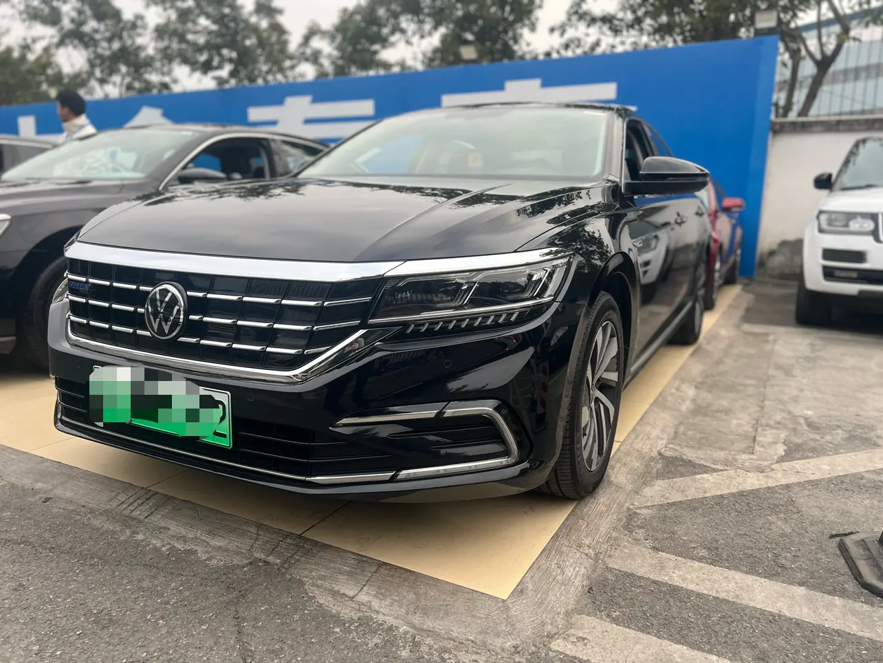 Volkswagen Passat PHEV  из Китая