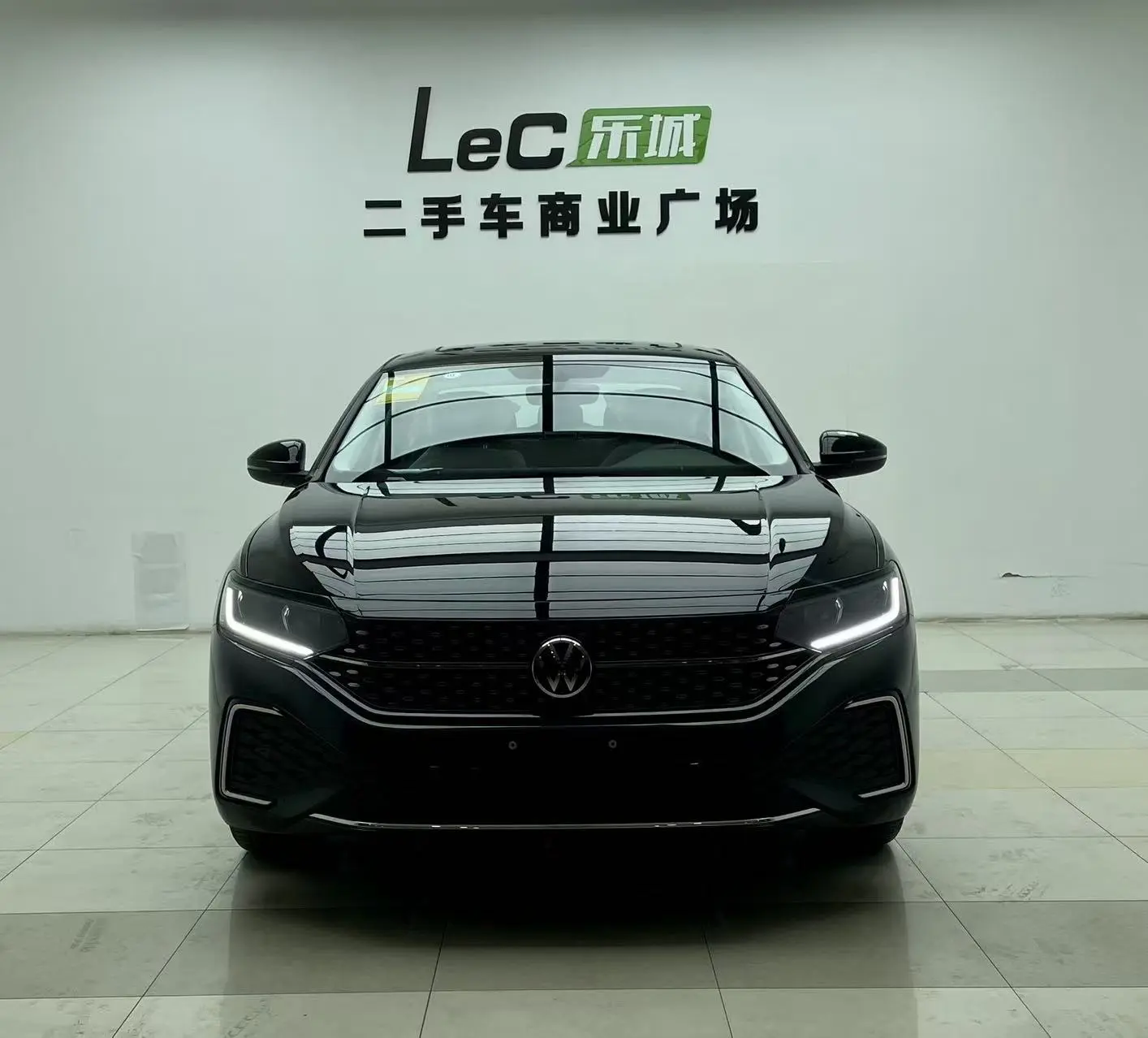 Volkswagen Passat  из Китая