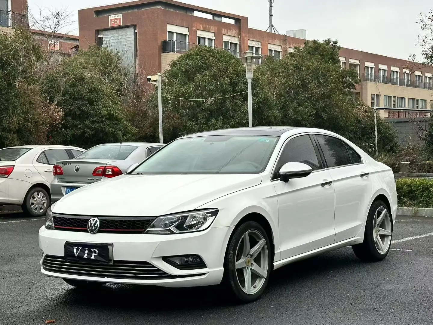 Volkswagen Lamando (Lingdu)  из Китая
