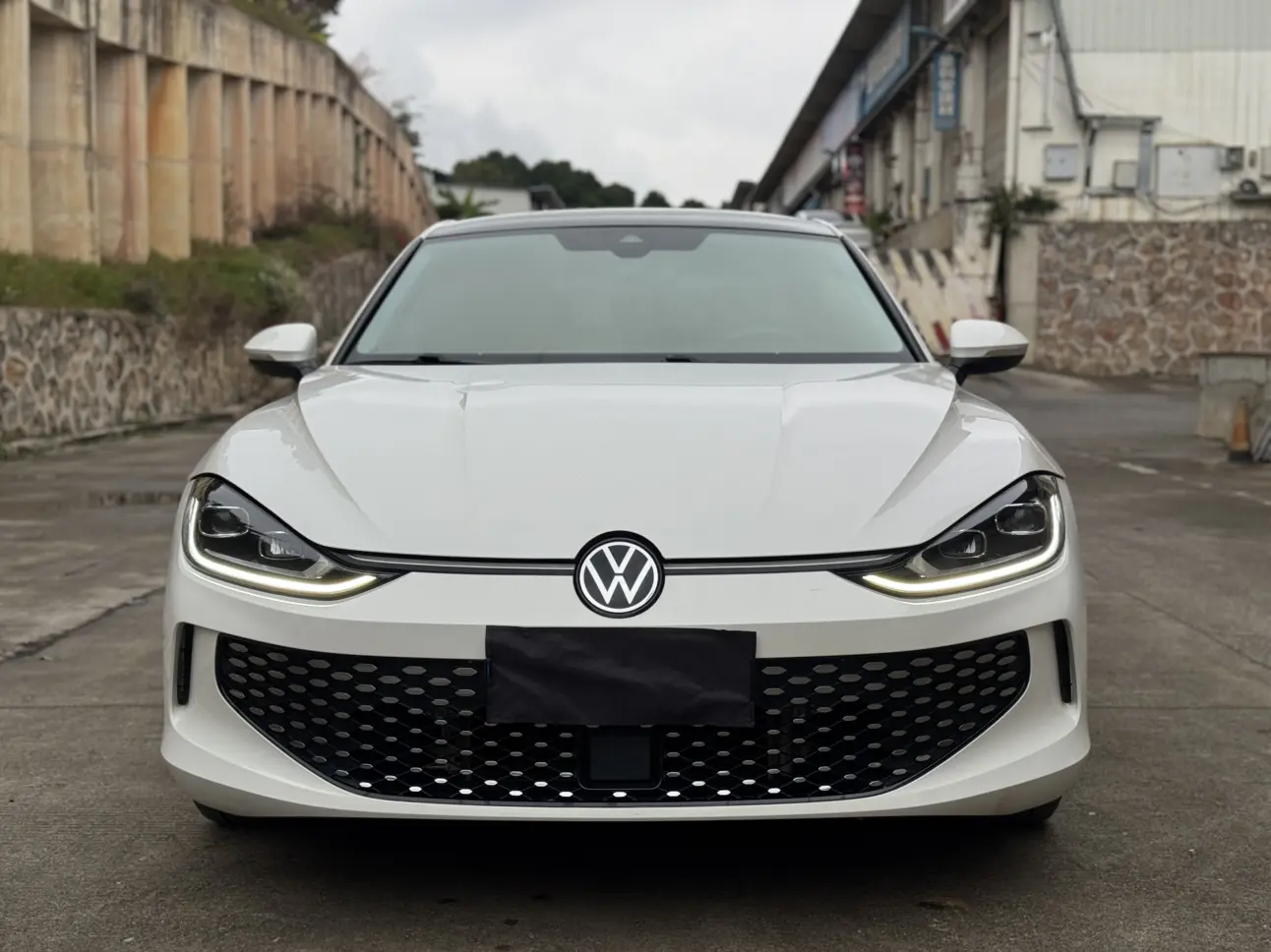 Volkswagen Lamando (Lingdu)  из Китая