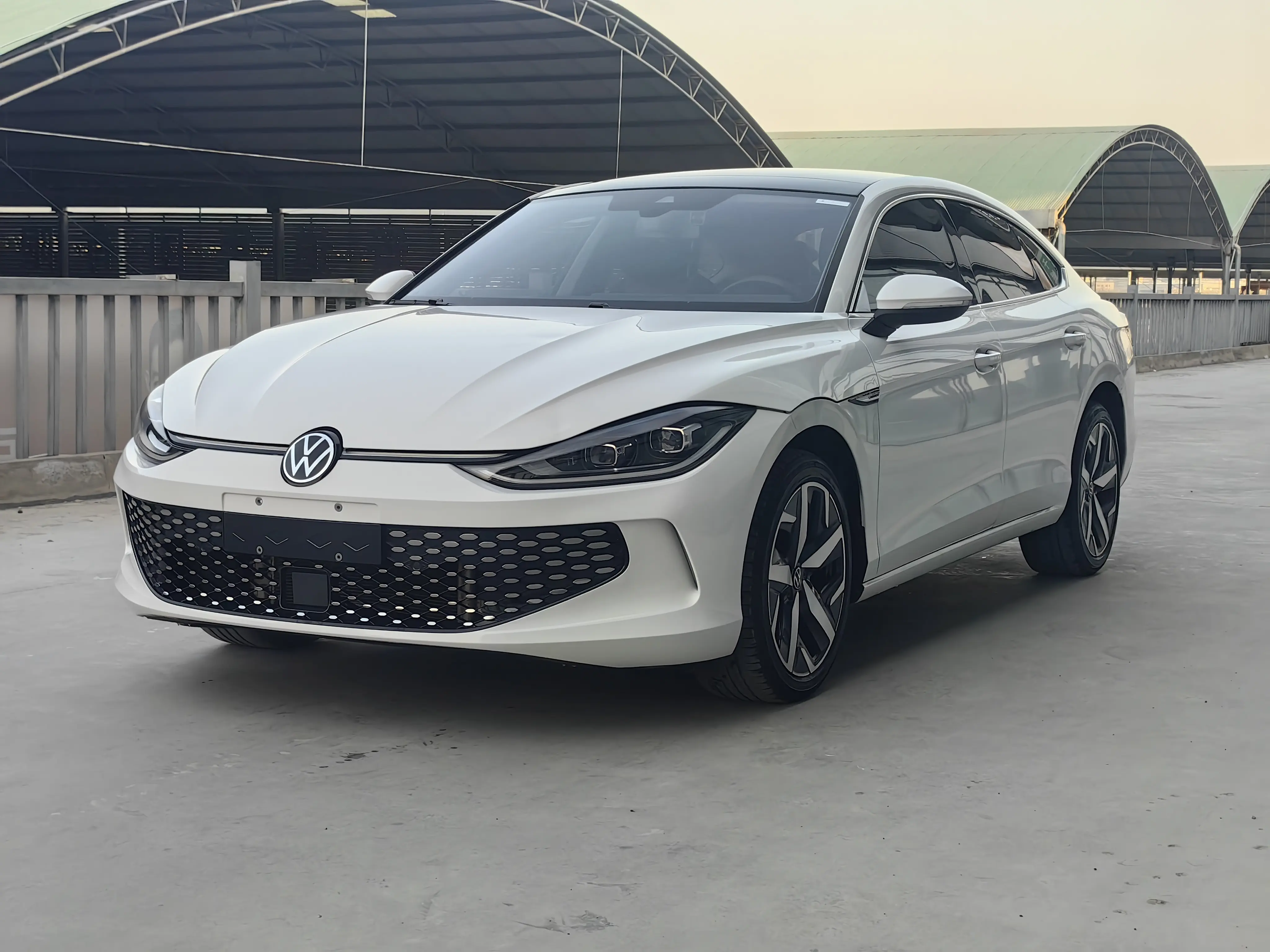 Volkswagen Lamando (Lingdu)  из Китая