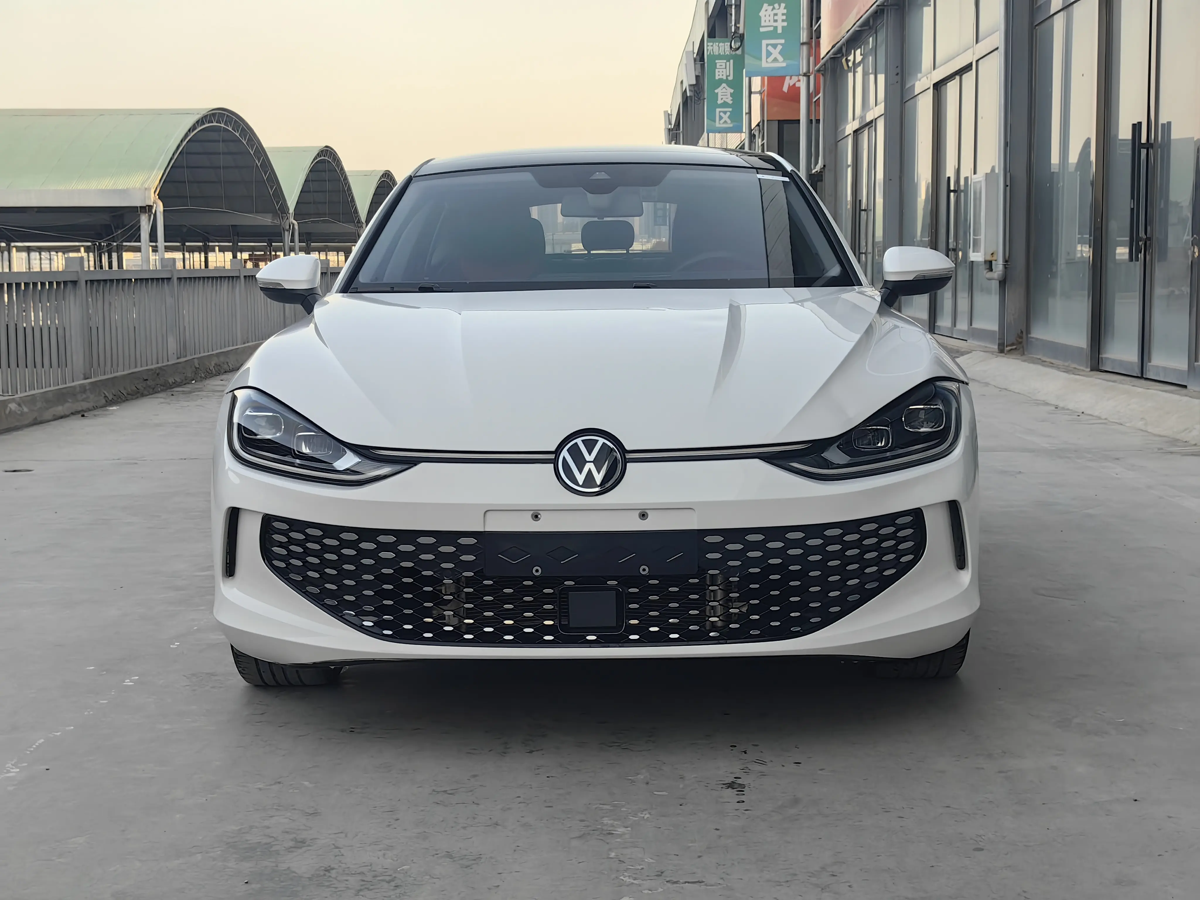 Volkswagen Lamando (Lingdu)  из Китая
